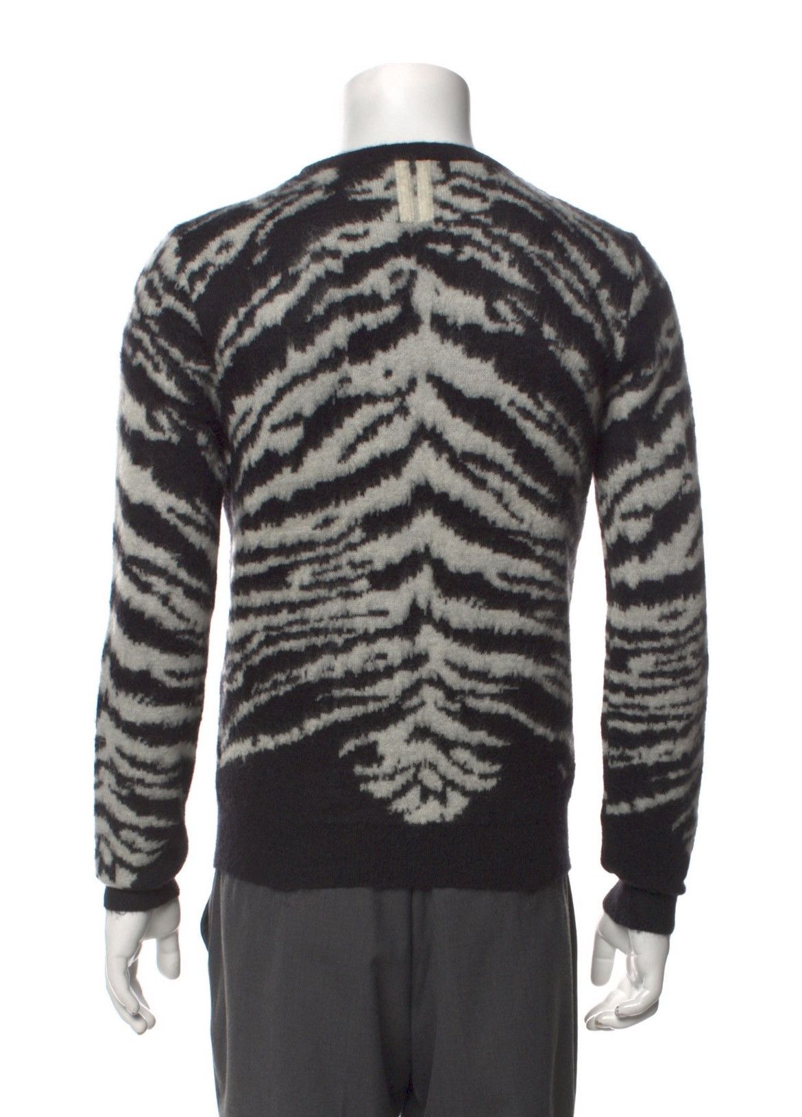 Yves Saint Laurent Saint Laurent tiger print mohair sweater Size US XS / EU 42 / 0 - 3 Thumbnail