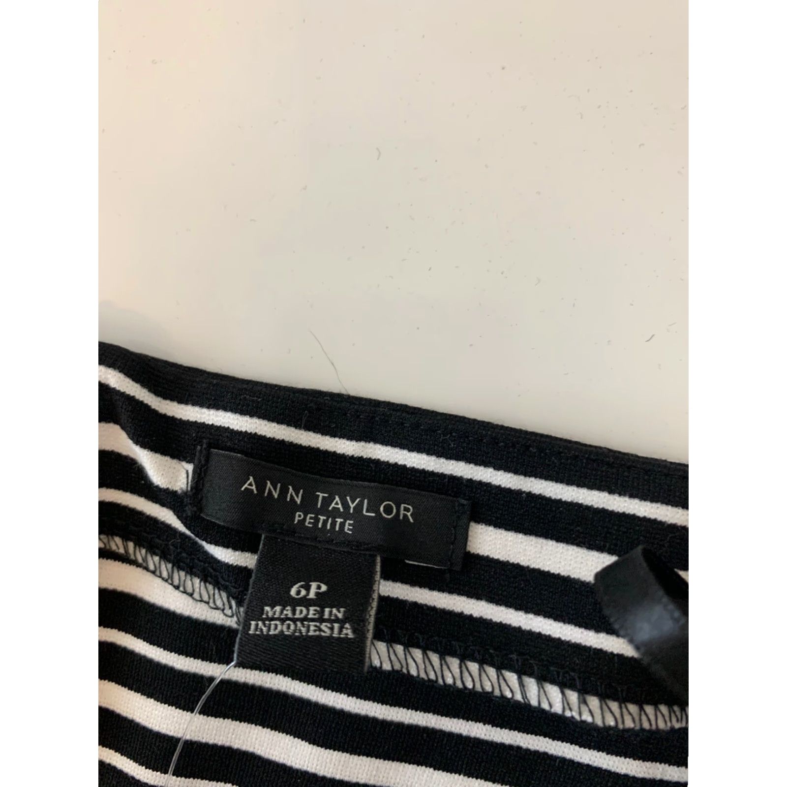 Ann Taylor Ann Taylor Off The Shoulder Striped Black White Dress Women's 6P Multicolor Knee Length A-Line Party Cocktail Short Sleeve Size M / US 6-8 / IT 42-44 - 3 Thumbnail