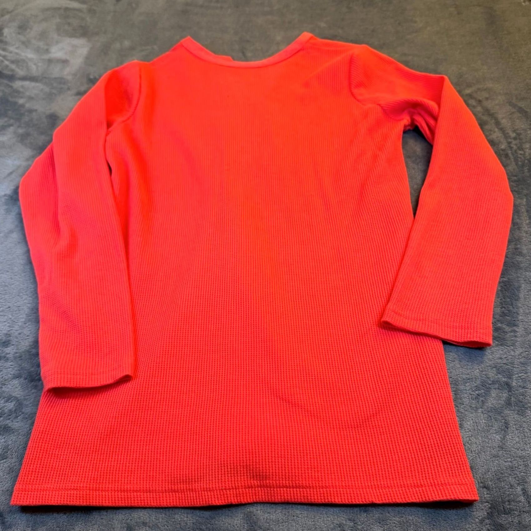 Vintage VINTAGE Woman Within Red Waffle Knit Embroidered Henley Tunic Top Womens M Red, Embroidered, Button, Henley, Tunic, Long Sleeve, Knit Size M / US 6-8 / IT 42-44 - 4 Thumbnail