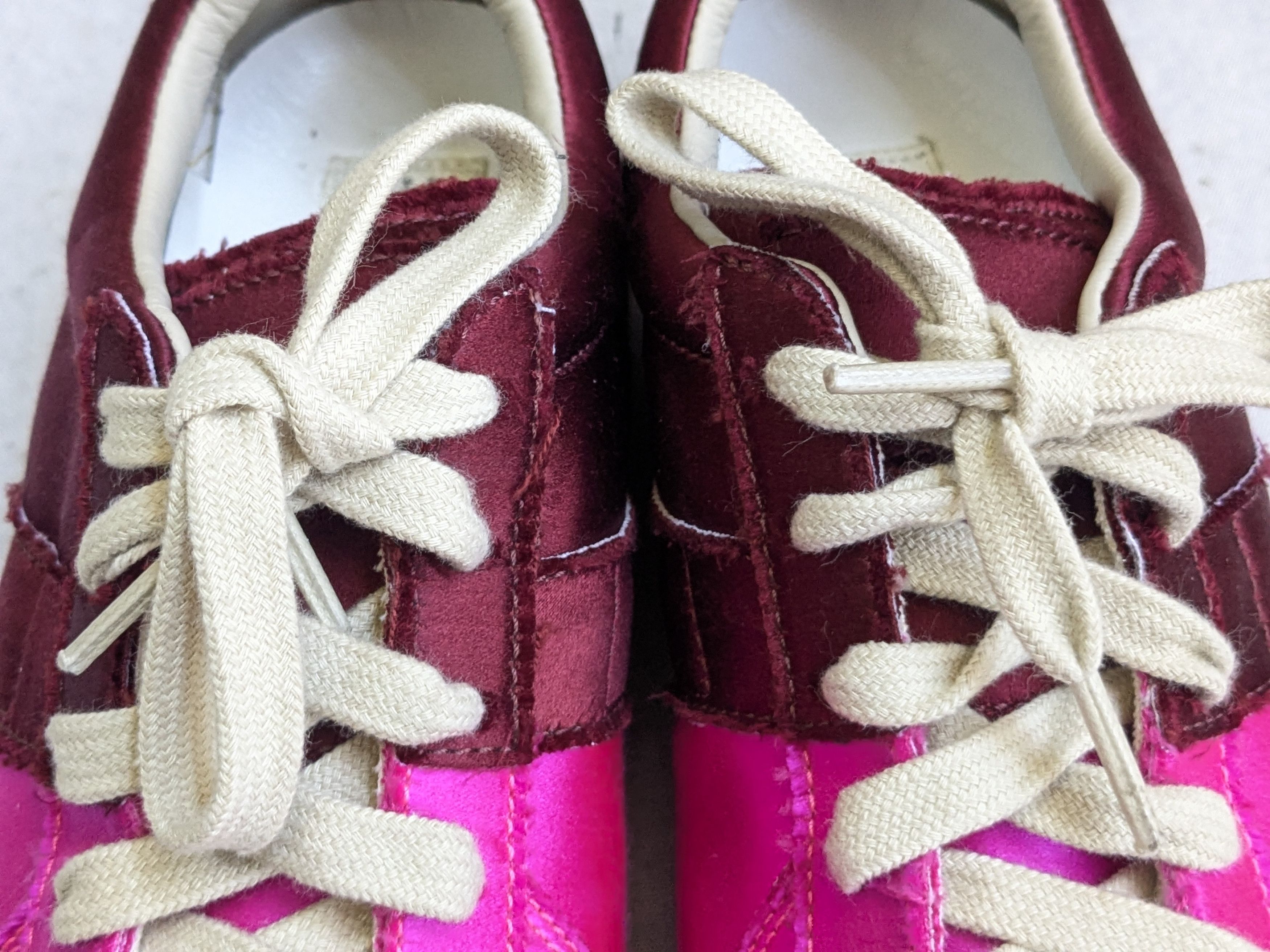 Maison Margiela Maison Margiela Replica GAT Pink Burgundy Satin 8 38 Gum Size US 8 / IT 38 - 7 Thumbnail