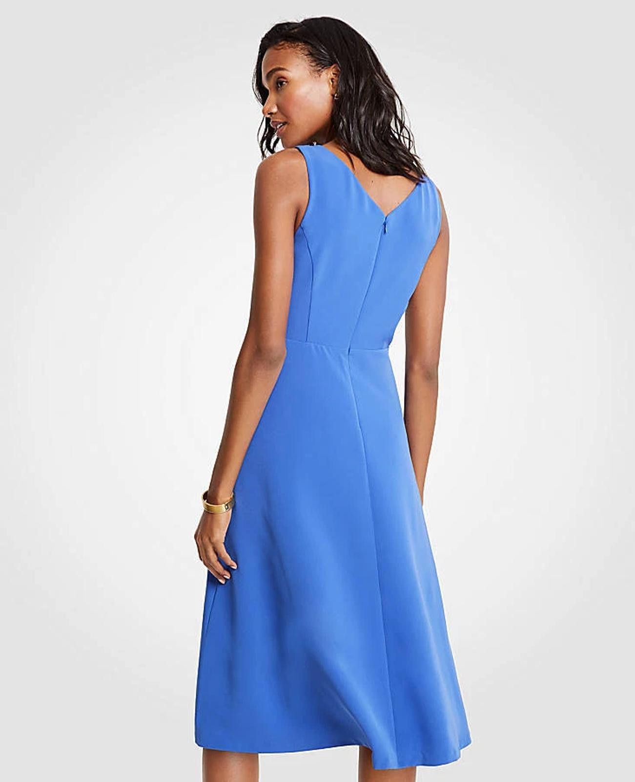 Ann Taylor Ann Taylor Vibrant Blue V-Neck Midi Flare Dress - NWT (New) Size XS / US 0-2 / IT 36-38 - 2 Thumbnail