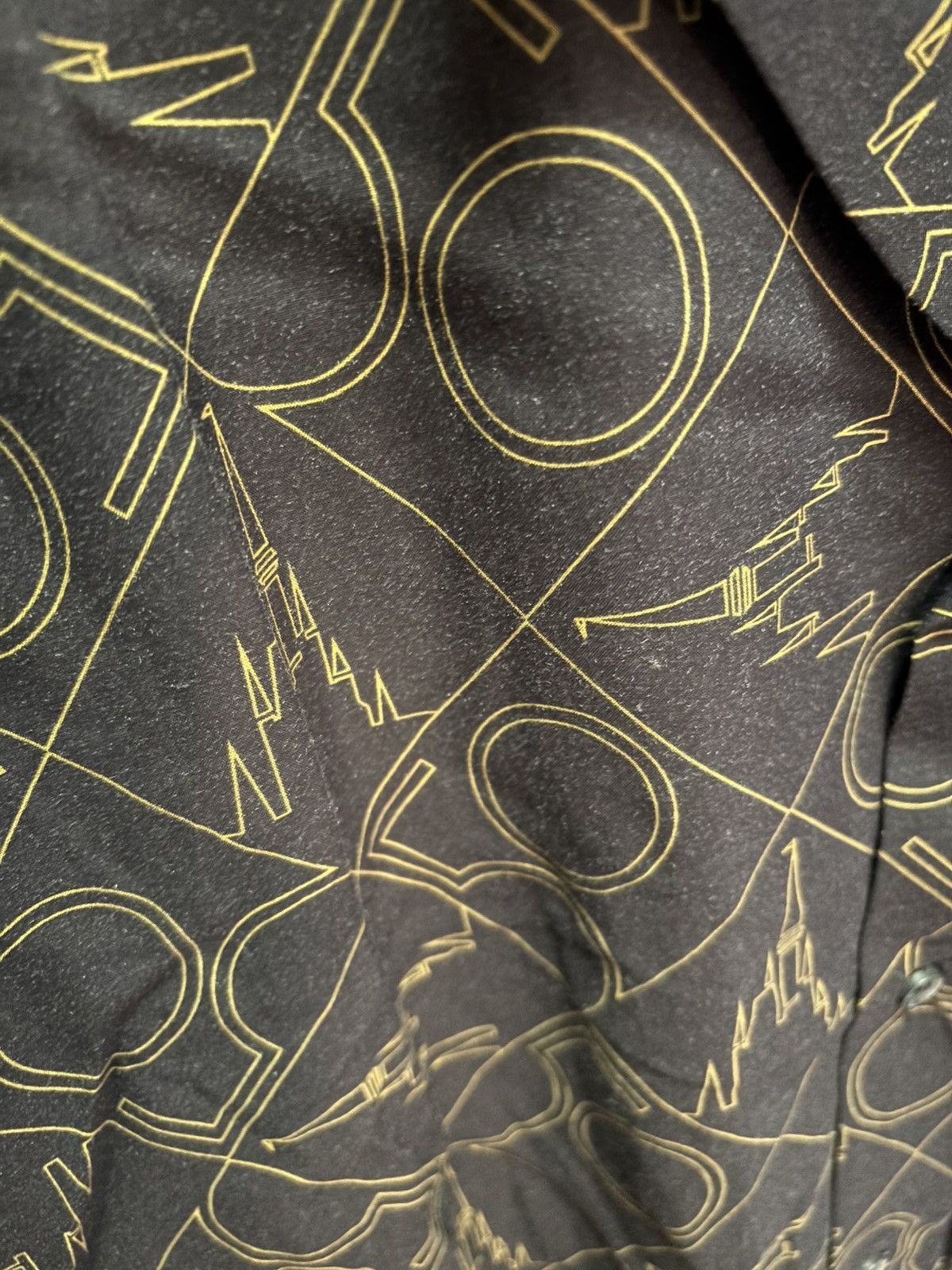 Disney Walt Disney World Collector 50th Anniversary Shirt (L) Size US L / EU 52-54 / 3 - 3 Thumbnail