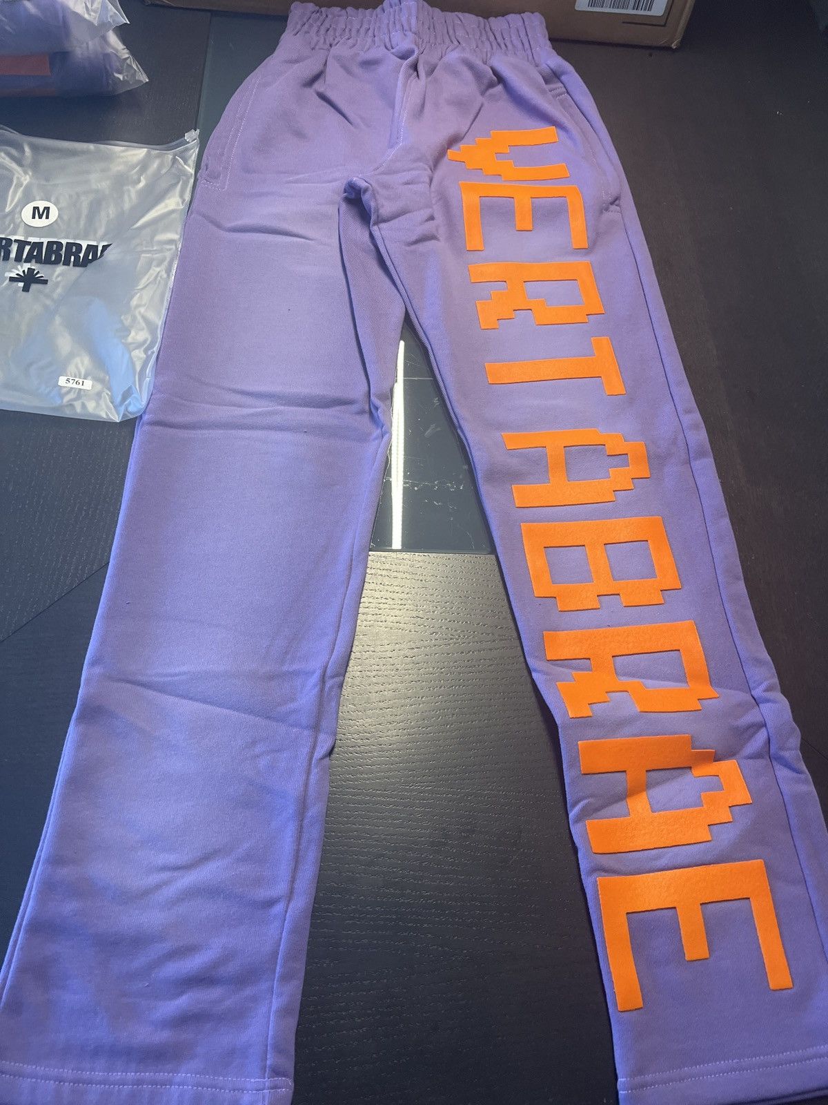 Vertabrae Vertabrea light purple and orange sweatpants Size US 32 / EU 48 - 1 Thumbnail