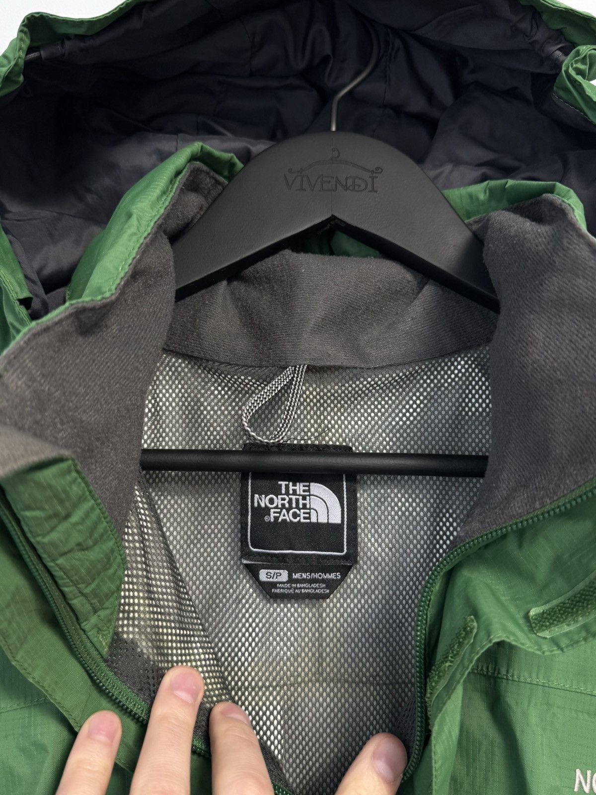 The North Face Vintage The North Face Raincoat Jacket Hyvent Outdoor Size US S / EU 44-46 / 1 - 14 Thumbnail