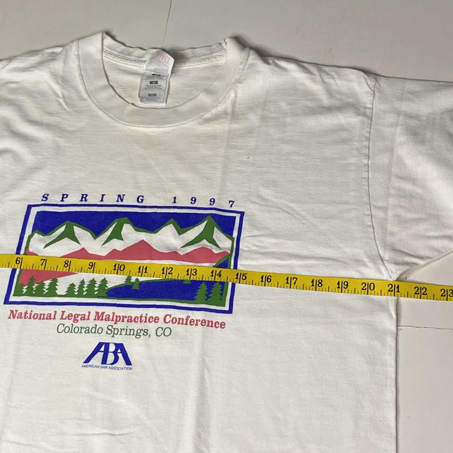 Fruit Of The Loom VINTAGE National Legal Malpractice Conference T Shirt Large L White 1997 Single Stitch Mens Size US L / EU 52-54 / 3 - 6 Thumbnail