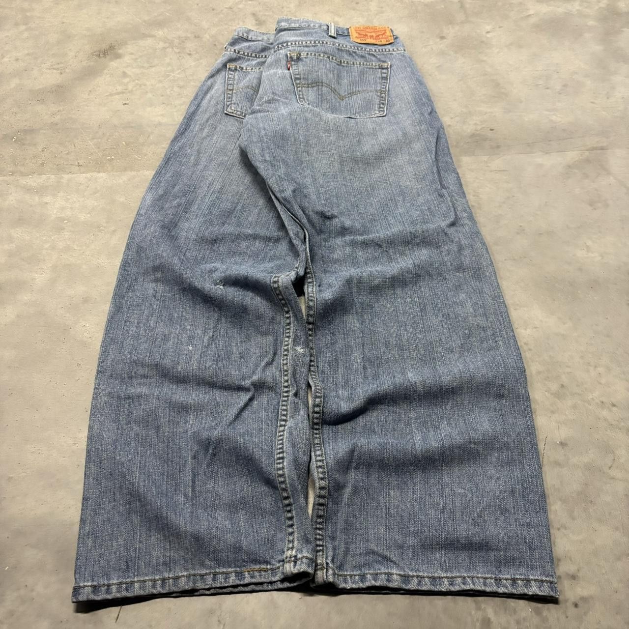 Levi's × Vintage Crazy Vintage Y2K/2000s Baggy Levis 569 Light Wash Skater Denim Jeans! Size US 38 / EU 54 - 4 Thumbnail