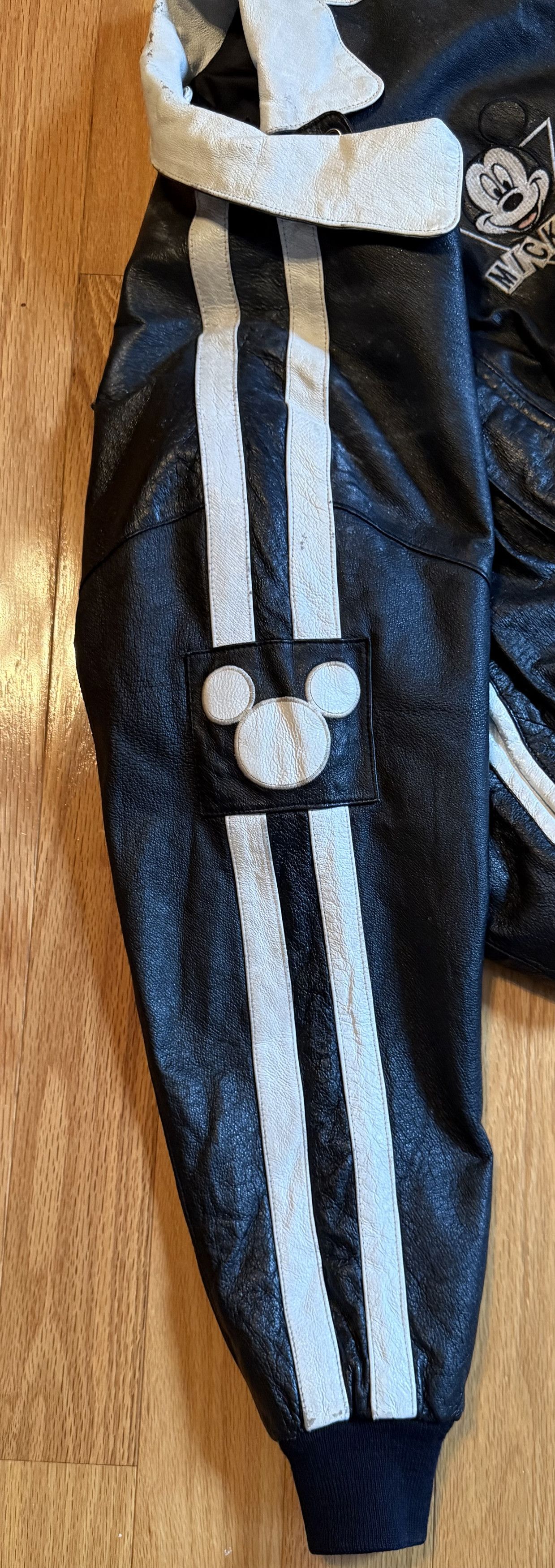 Mickey Unlimited Vintage Disney Mickey Black Leather Jacket – M Size US M / EU 48-50 / 2 - 4 Thumbnail