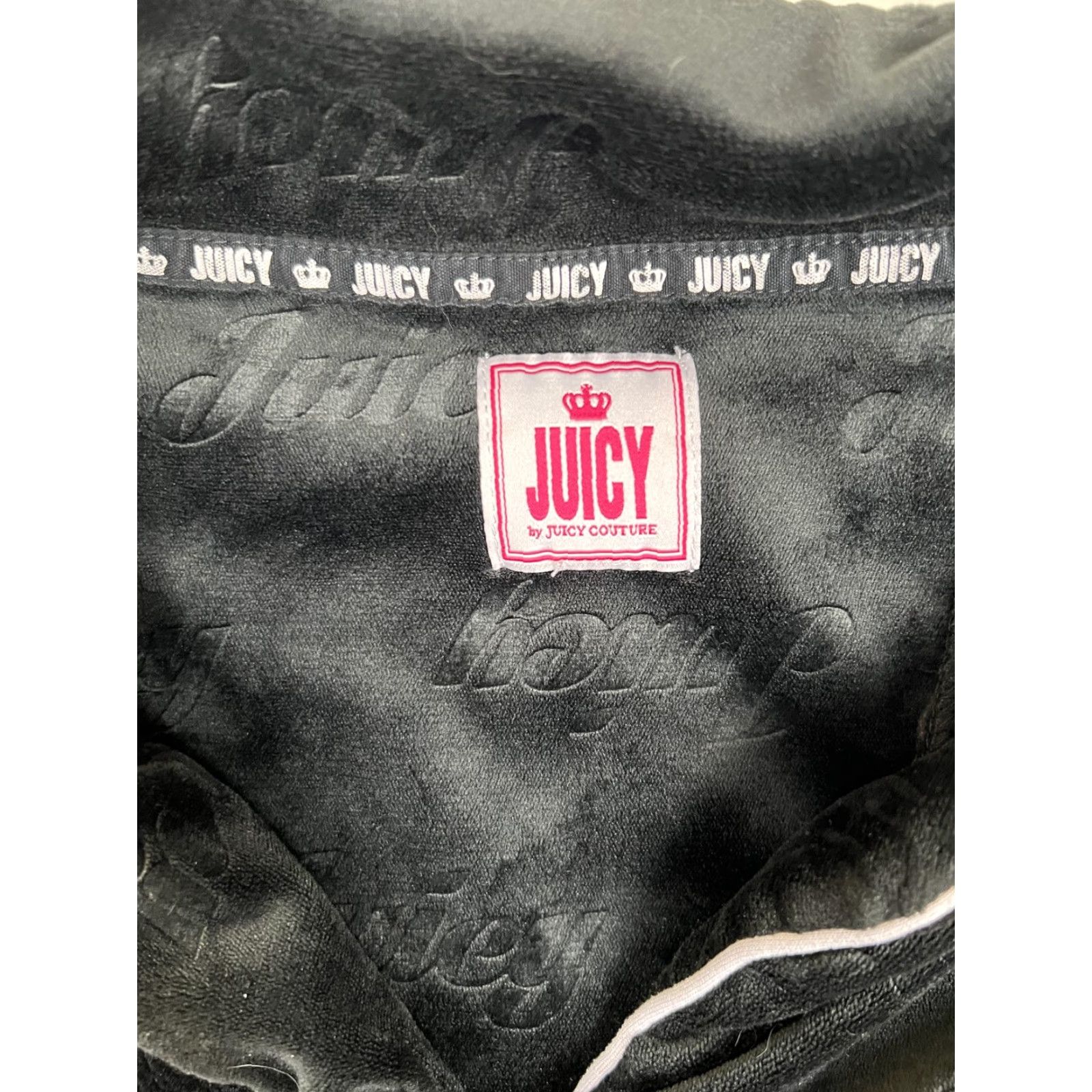 Juicy Couture VINTAGE Juicy Couture Pajama Top Womens Large Black Velour Logo Sleep Button Size L / US 10 / IT 46 - 3 Thumbnail