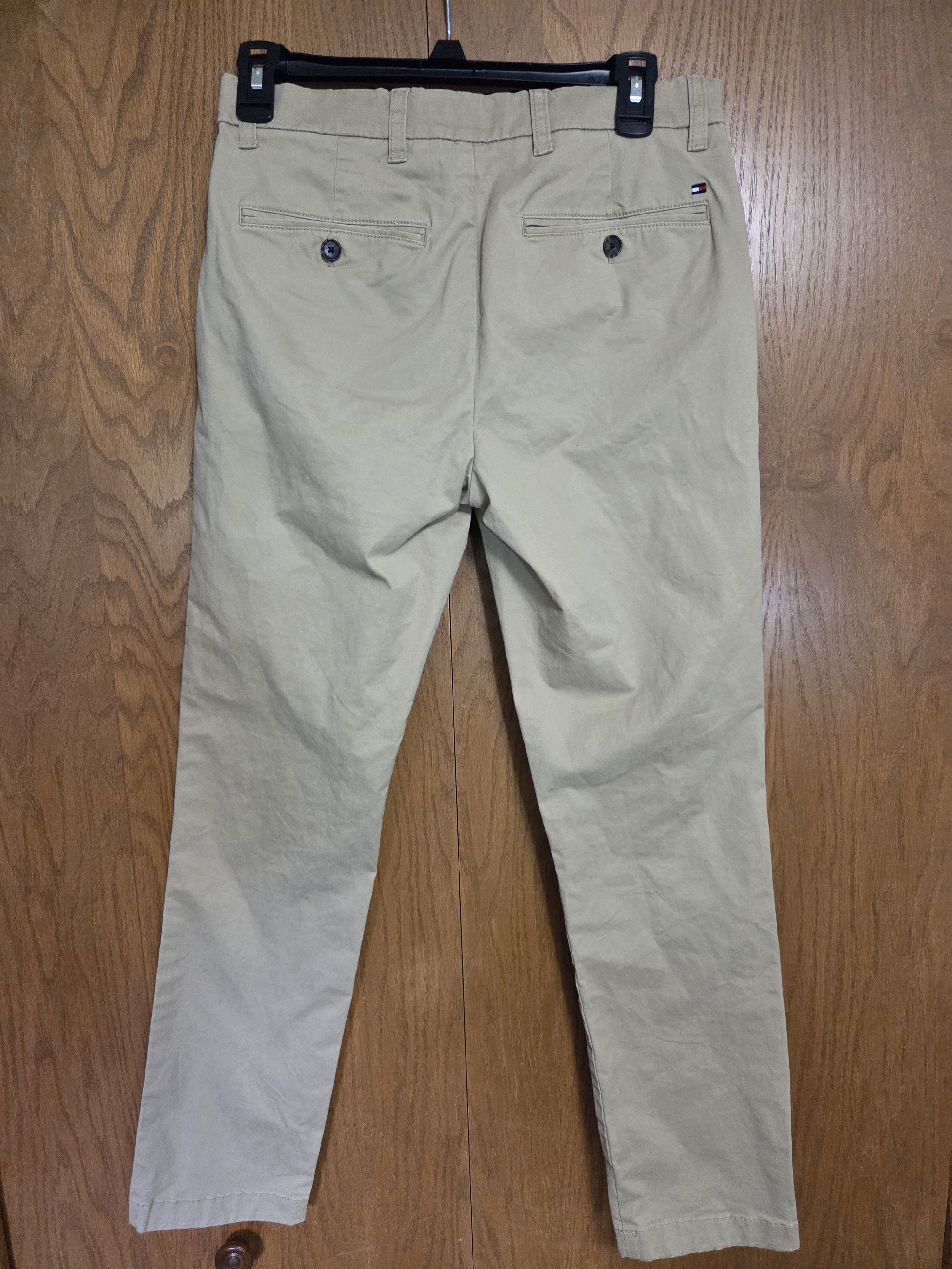 Tommy Hilfiger Tommy Hilfiger Khaki Chino Pants Size US 29 - 4 Thumbnail
