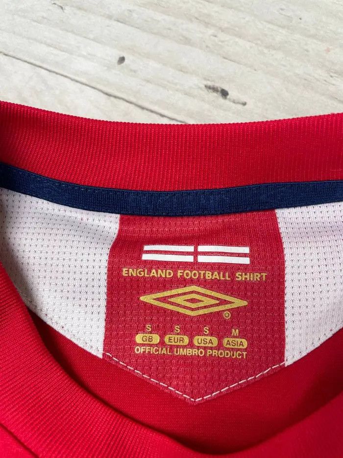 Umbro Vintage Umbro England 2006 2008 Lampard #8 Away Shirt Jersey Size US S / EU 44-46 / 1 - 9 Thumbnail