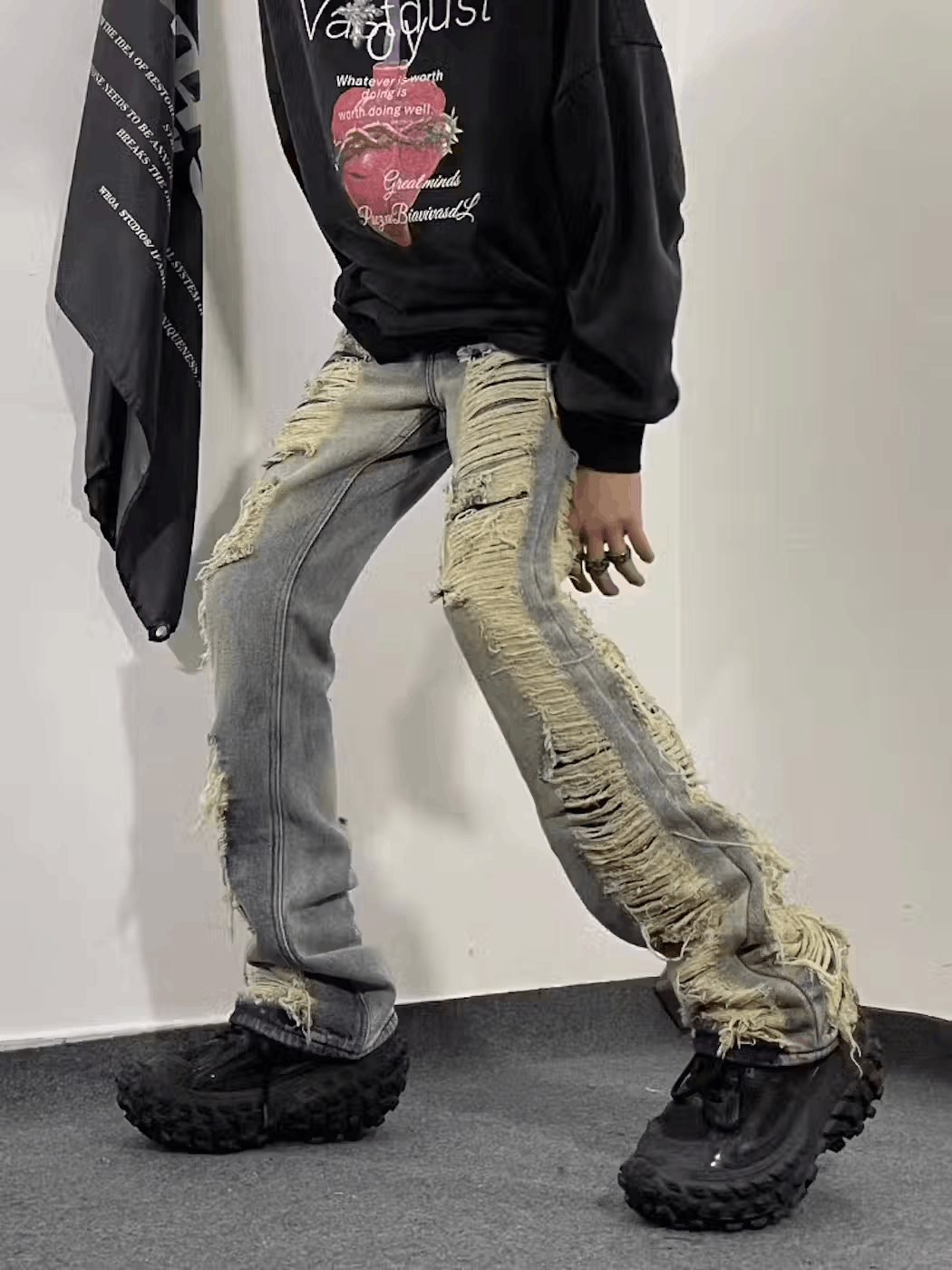 Japanese Brand × Jean Washed vintage street hip hop ripped jeans Size US 32 / EU 48 - 2 Thumbnail