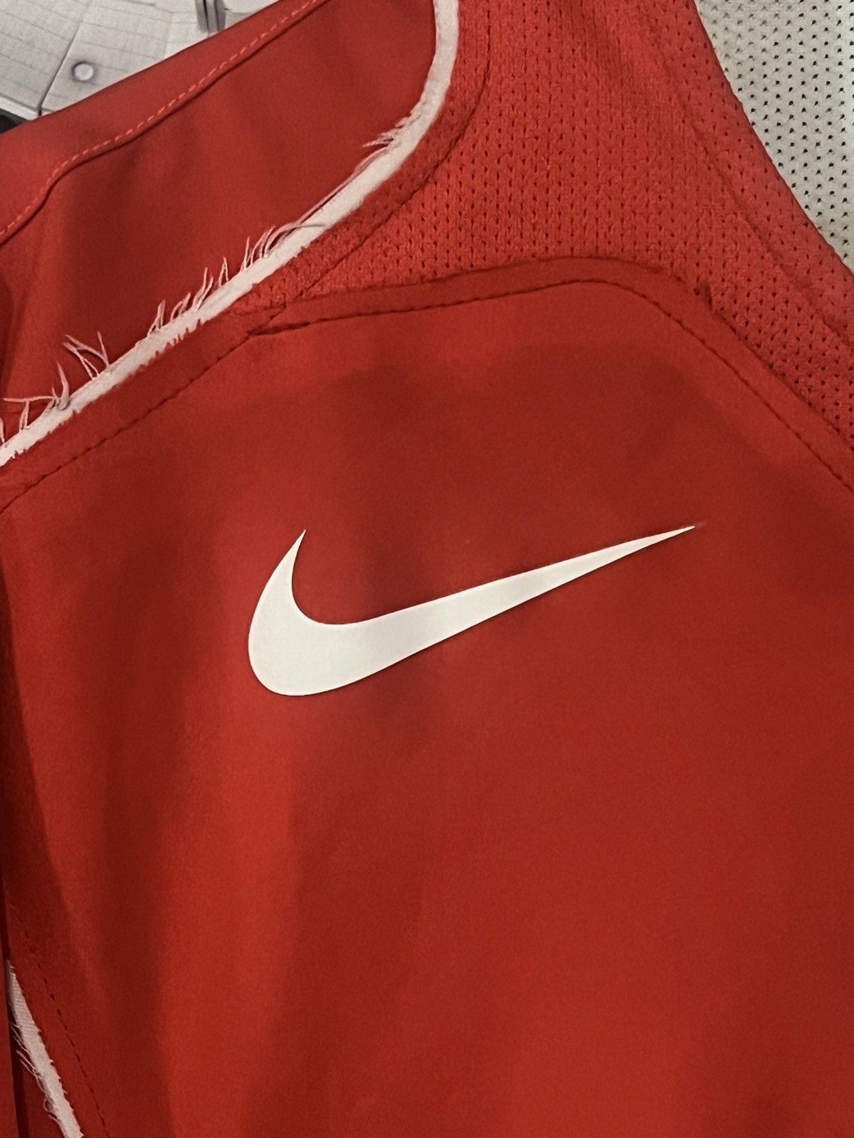 Nike 2004 South Korea National Team Home Kit Jersey Size US L / EU 52-54 / 3 - 5 Thumbnail