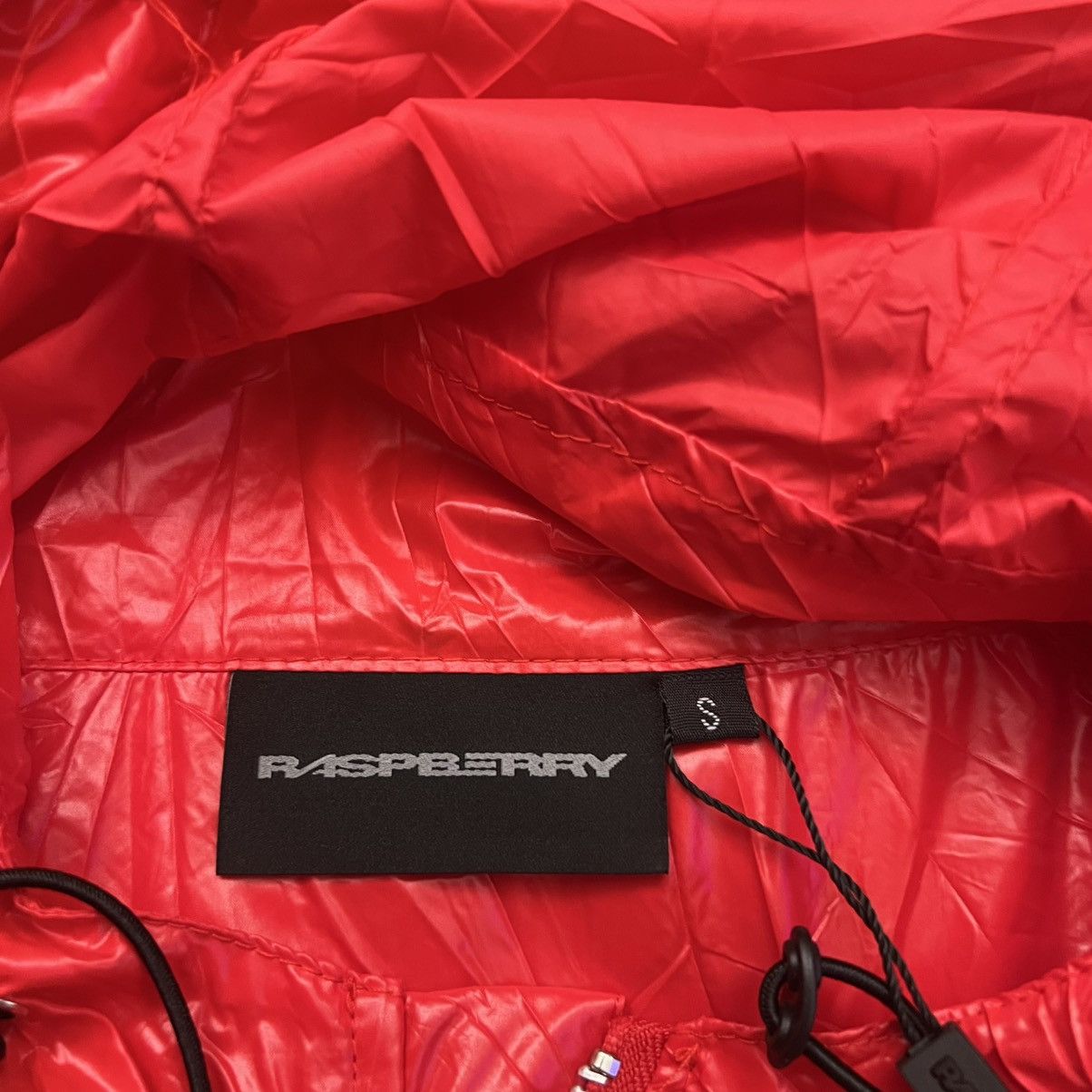 The GV Gallery GV Gallery Raspberry Hills Red Crinkle Jacket Size US S / EU 44-46 / 1 - 6 Thumbnail