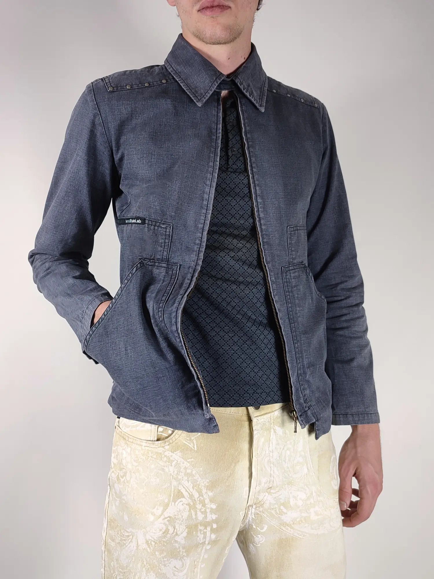 Diesel Vintage Diesel Multi Pocket Denim Jacket Size US S / EU 44-46 / 1 - 5 Thumbnail