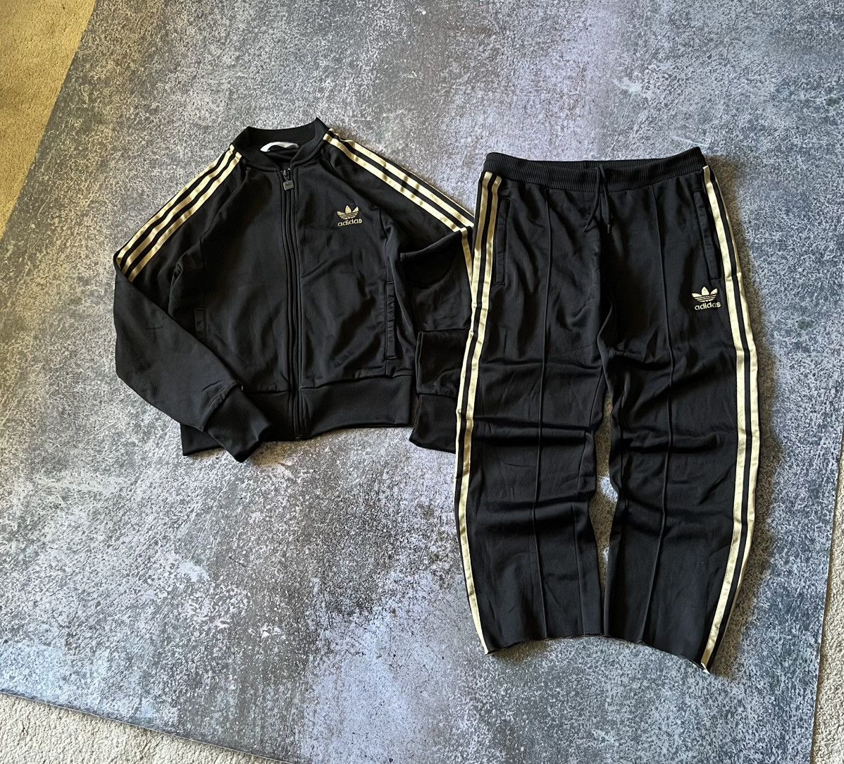 Adidas Adidas Firebird tracksuit womens japanese y2k streetwear Size S / US 4 / IT 40 - 1 Thumbnail