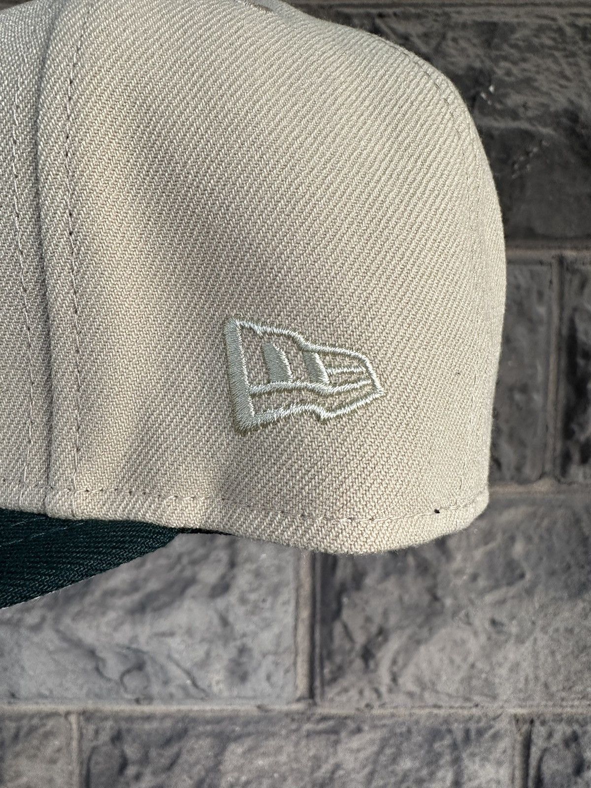 MLB × New Era × Supreme 7 3/8 NOTRE DAME FIGHTING IRISH CHAMPIONS NEW ERA FITTED CAP Size ONE SIZE - 4 Thumbnail