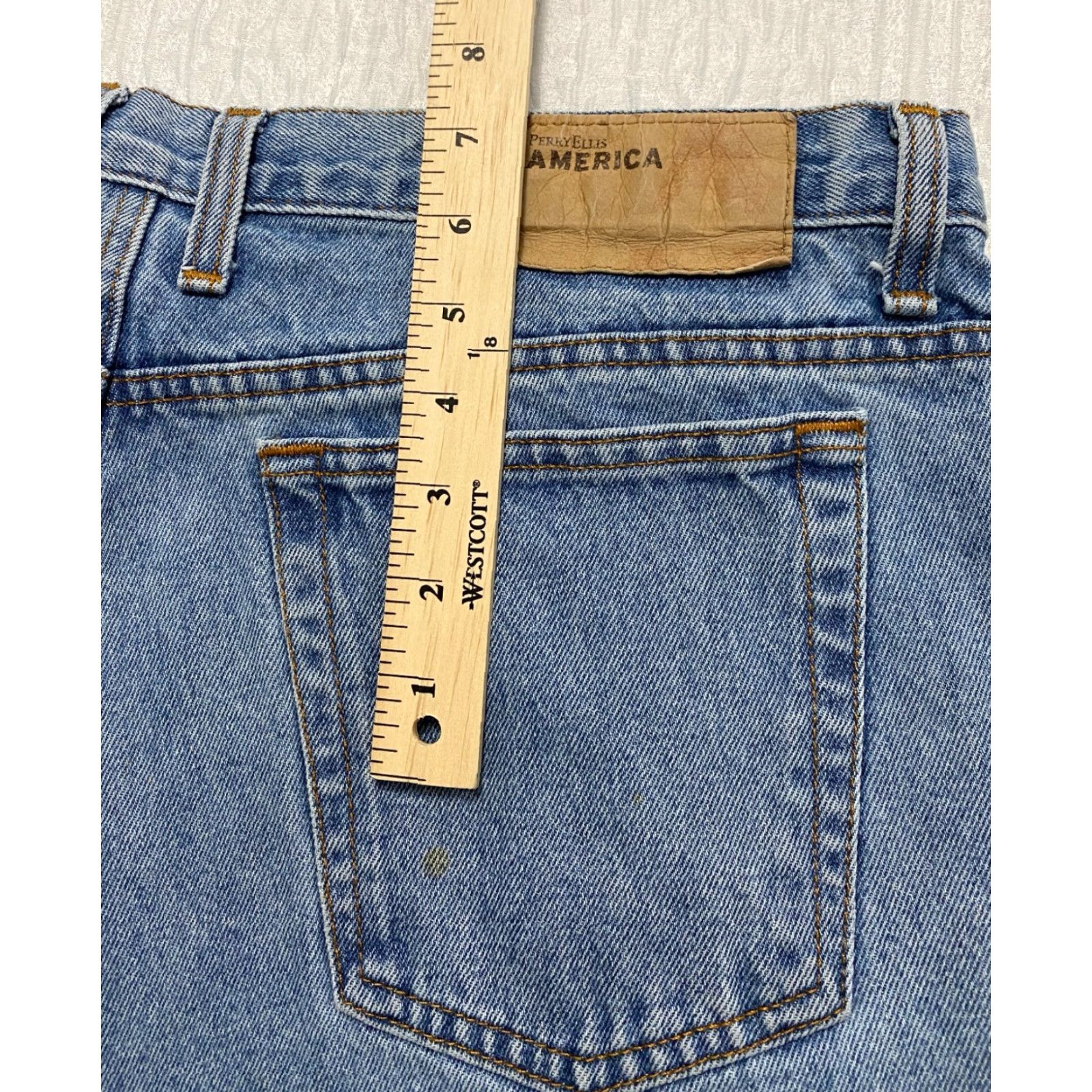 Perry Ellis Perry Ellis America Jeans Mens Size 40x32 Blue Straight Light Wash Jeans Size US 40 / EU 56 - 4 Thumbnail