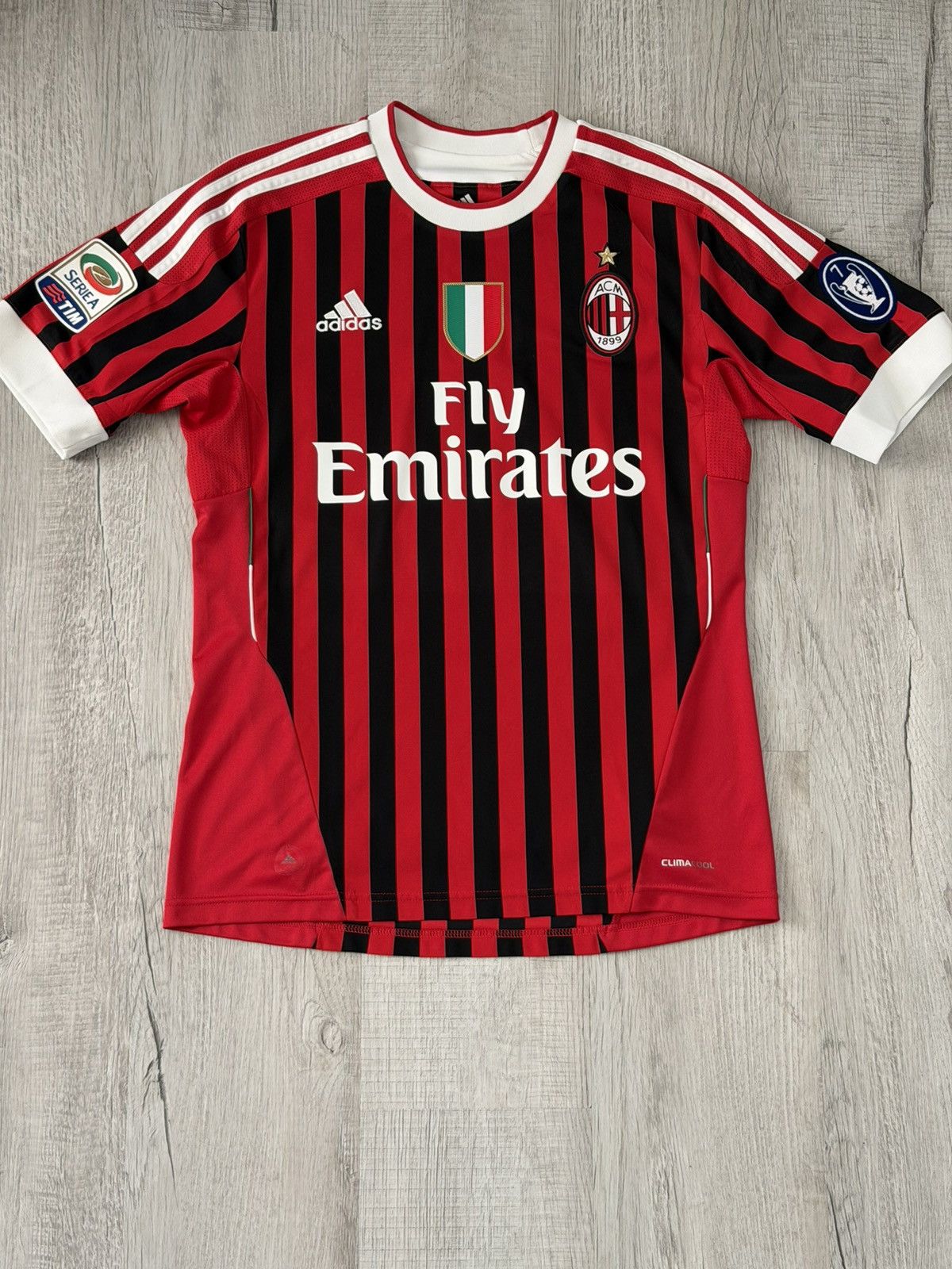 Other AC Milan Ibrahimovic Jersey 2011 Size US S / EU 44-46 / 1 - 3 Thumbnail