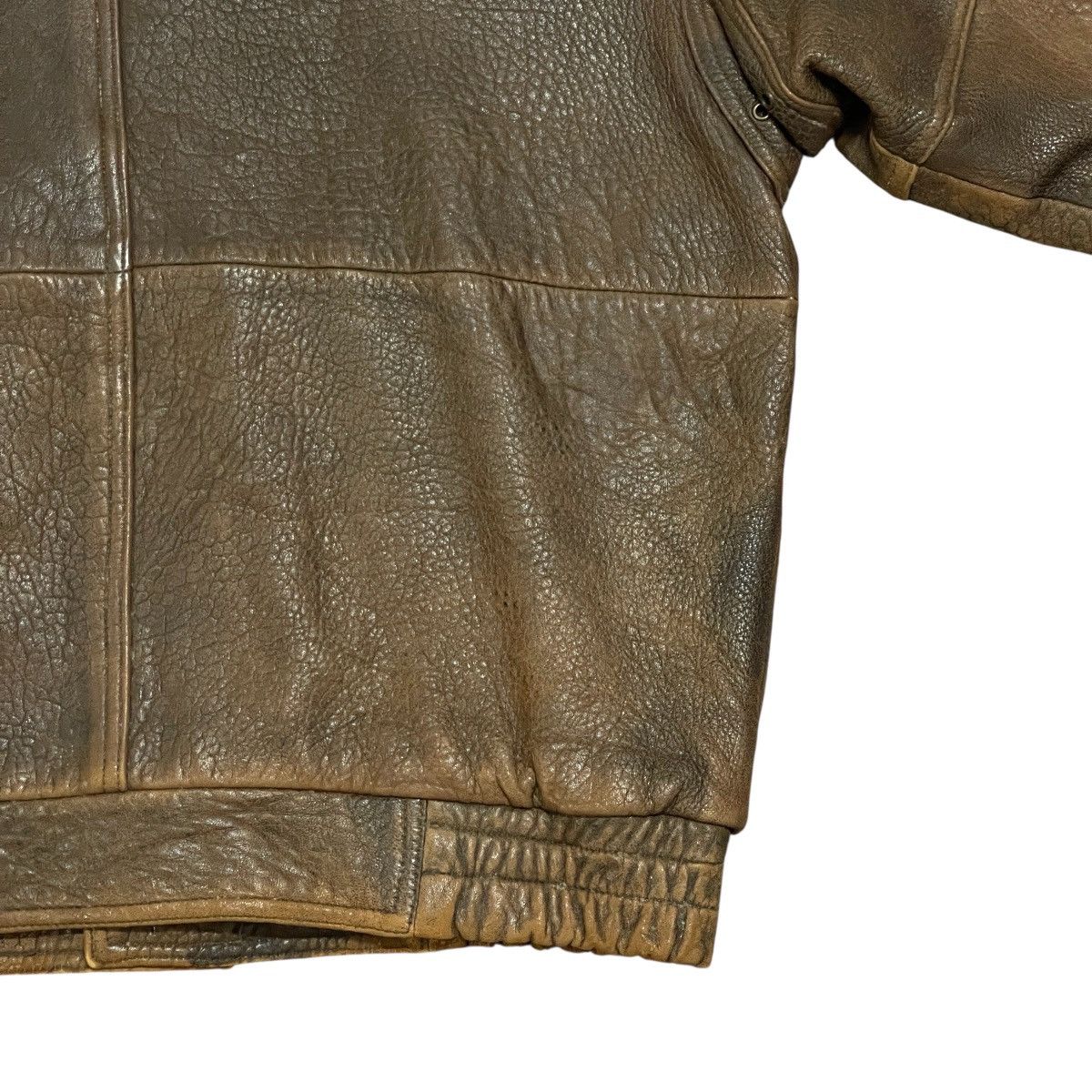 Vintage Vintage 90s Distressed Brown Sheep Leather A-2 Bomber Jacket Size US L / EU 52-54 / 3 - 13 Thumbnail