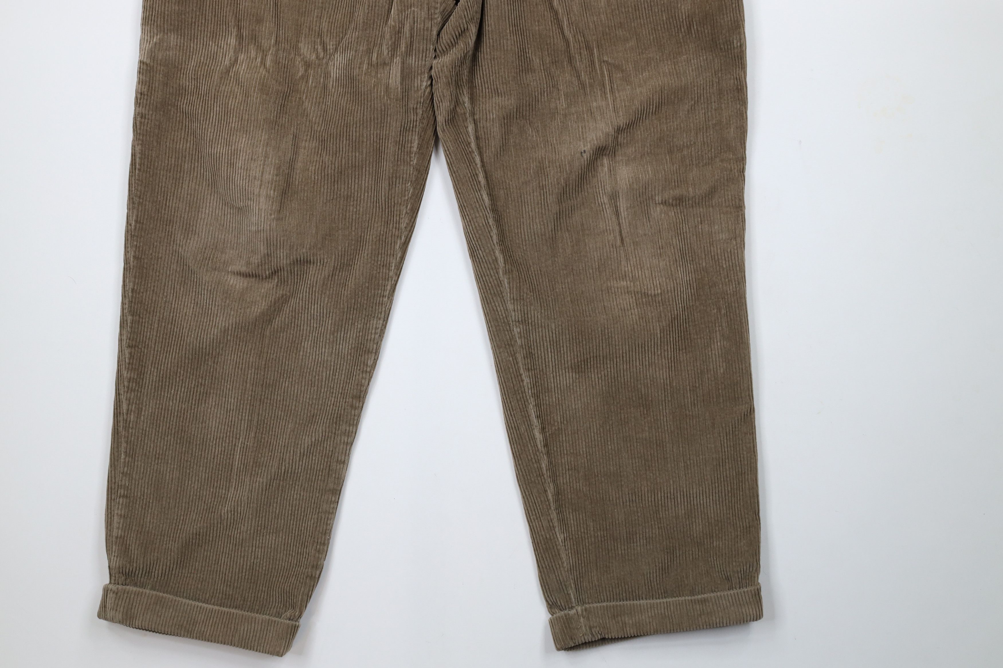 Vintage Vintage 90s Streetwear Pleated Cuffed Corduroy Chino Pants Size US 36 / EU 52 - 4 Thumbnail