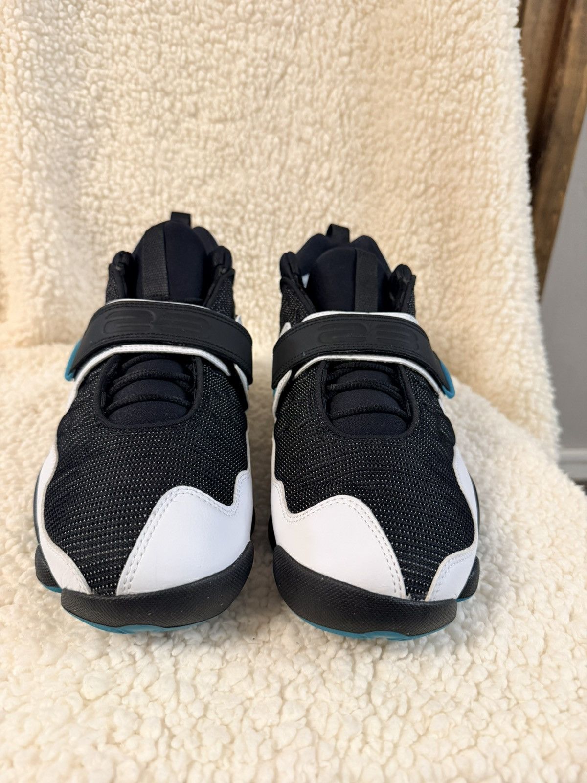 Jordan Brand Jordan Black Cat Size US 10.5 / EU 43-44 - 1 Thumbnail