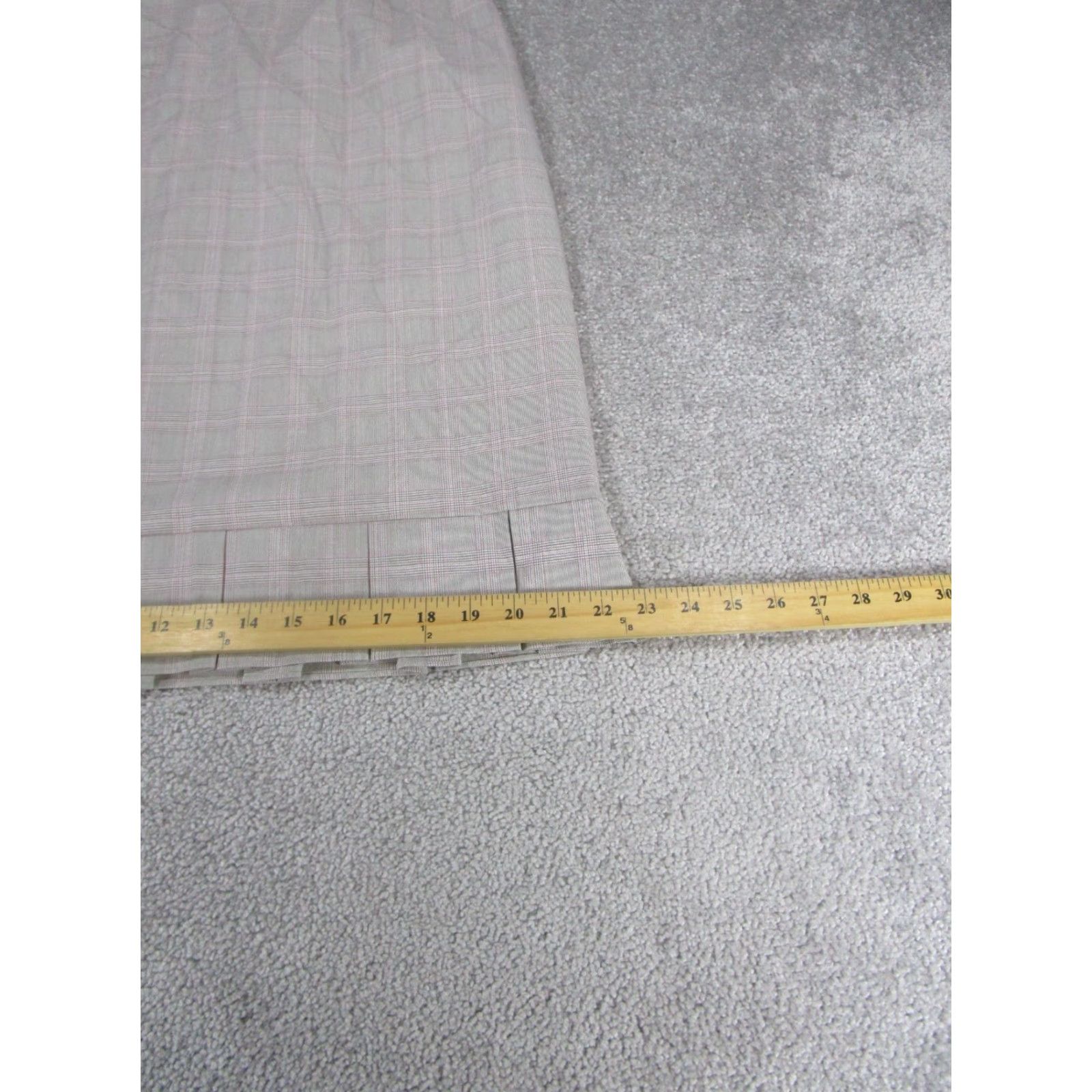 Vintage Tahari Skirt Womens 12 Gray Pink Plaid Check Pleated Fishtail NEW Size 34" / US 12 / IT 48 - 3 Thumbnail
