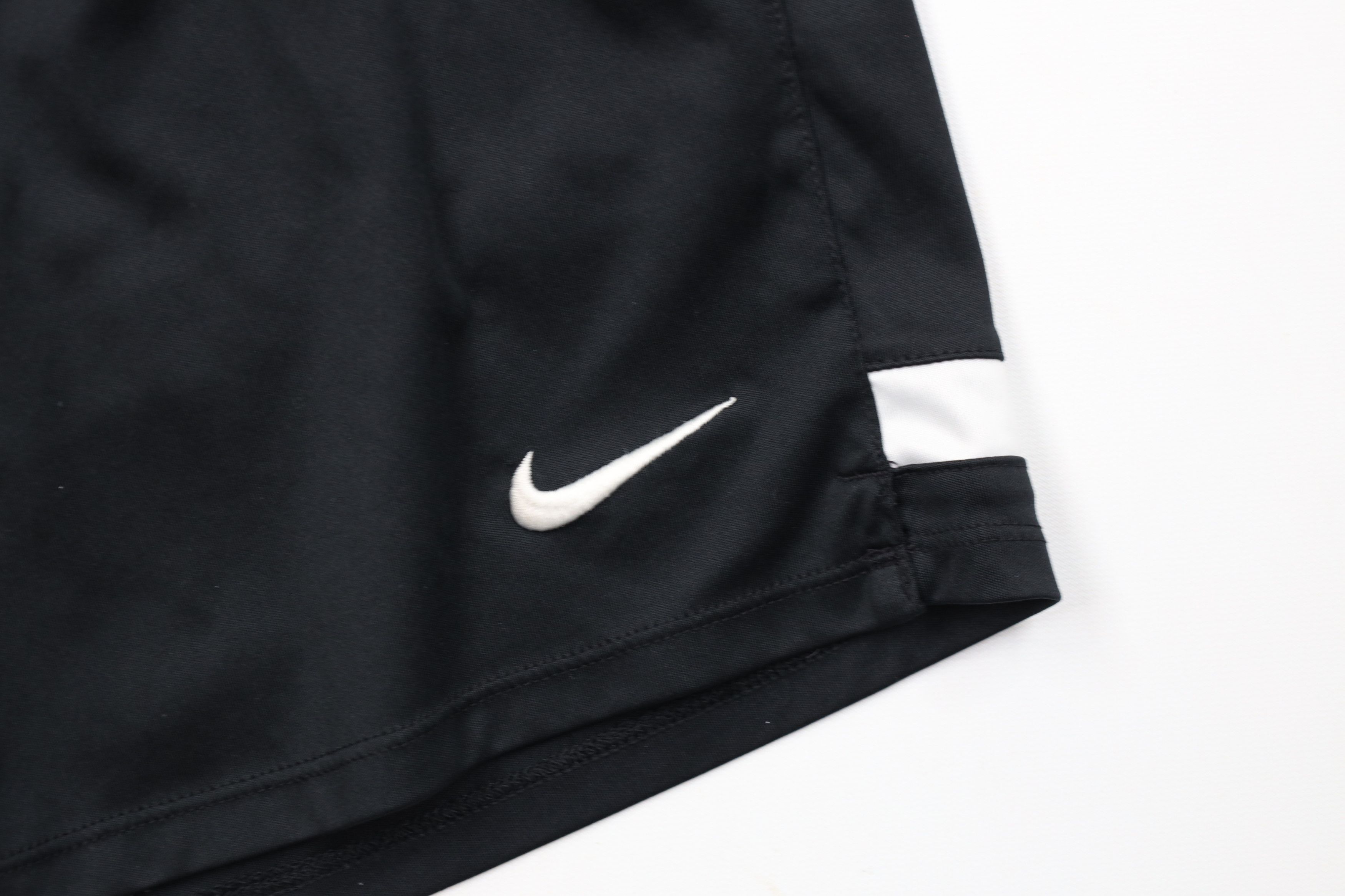 Nike × Vintage Vintage Nike Lined Running Jogging Soccer Shorts Black Size US 32 / EU 48 - 5 Thumbnail