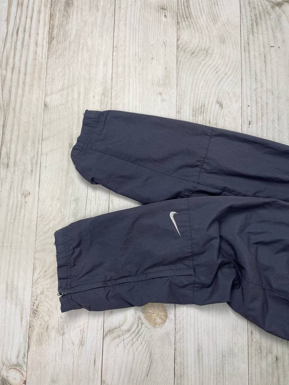 Nike Vintage Nike Pants Swoosh Nylon 90s Size US 30 / EU 46 - 3 Thumbnail