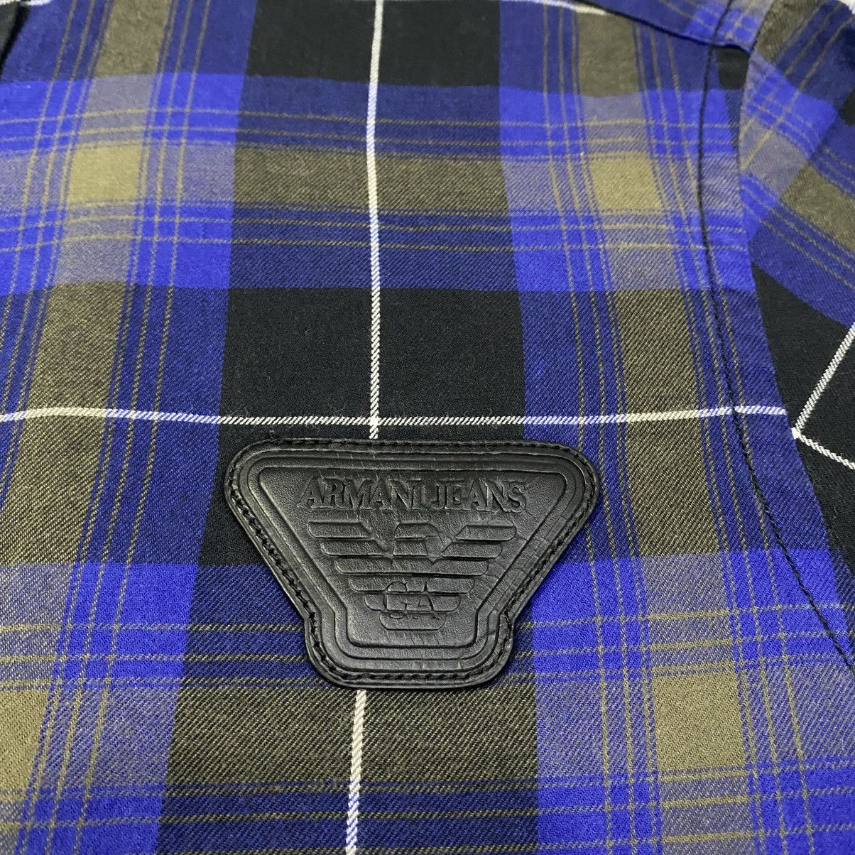 Giorgio Armani Shadow Plaid Armani Jeans button ups shirt with leather logo Size US XS / EU 42 / 0 - 4 Thumbnail