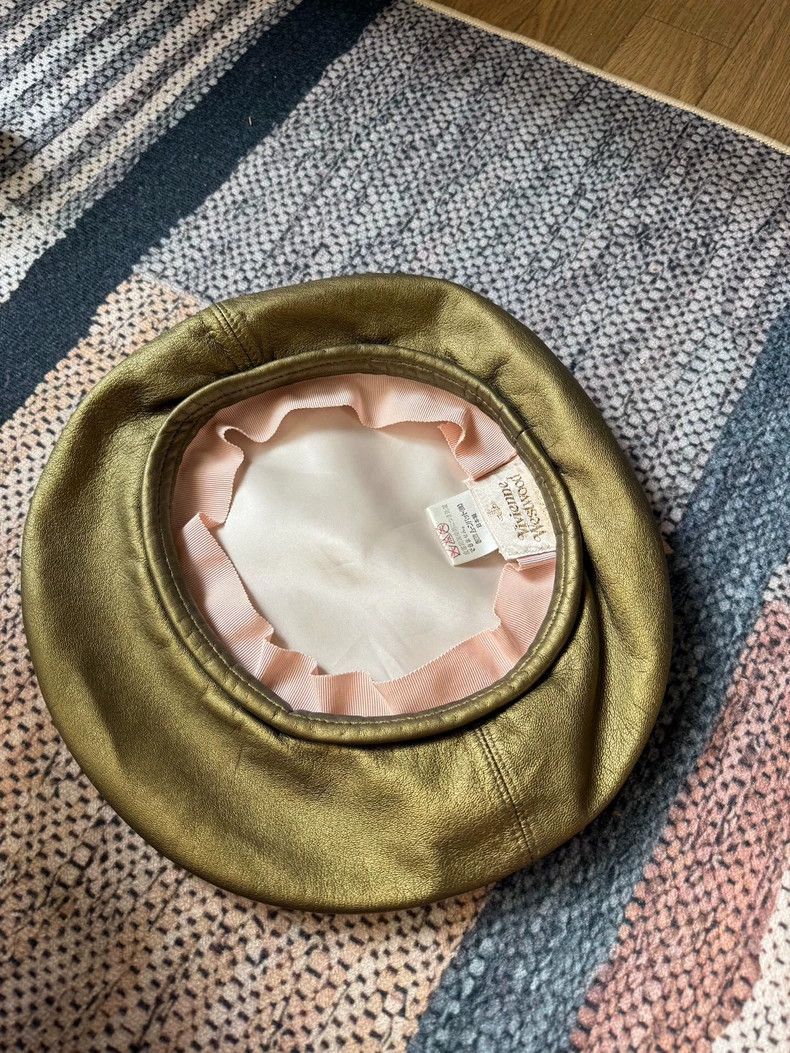 Vivienne Westwood Vivienne Westwood Metallic full sheepskin beret Size ONE SIZE - 4 Thumbnail