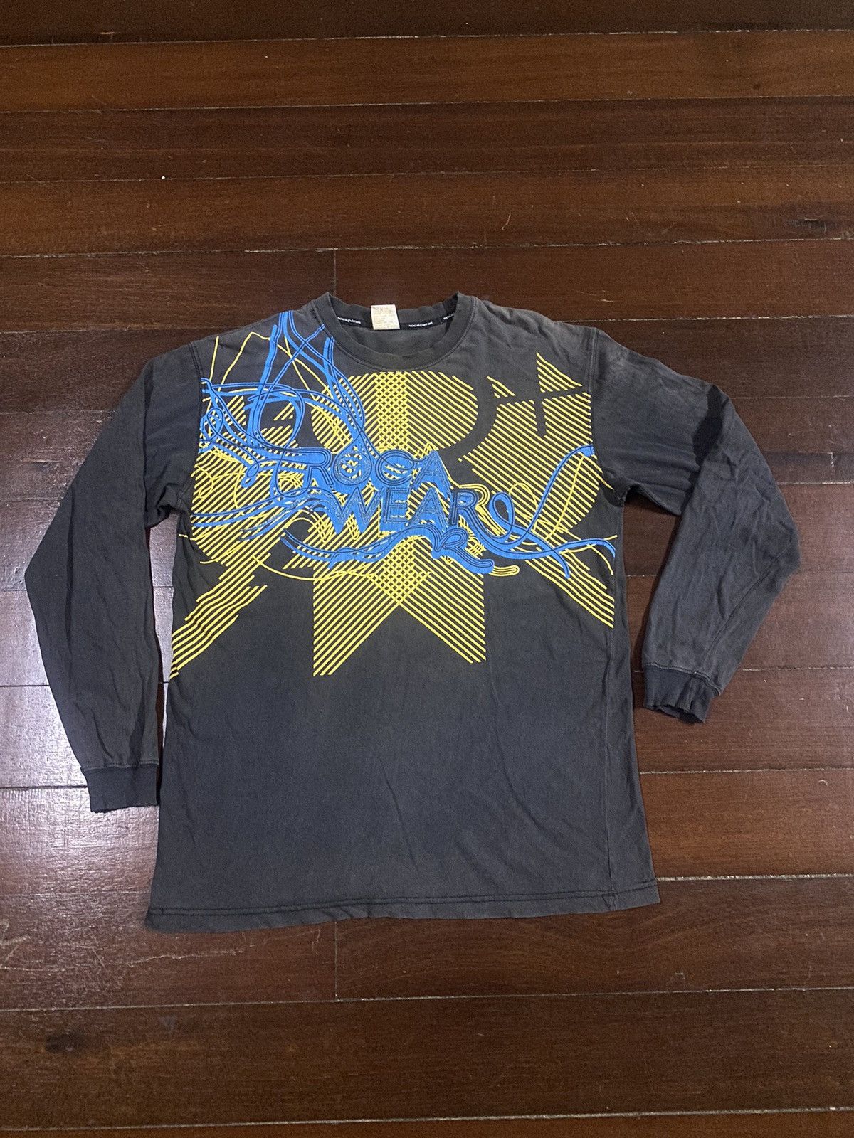 Rocawear Rare vintage Rocawear art work hiphop sun faded Size US XL / EU 56 / 4 - 4 Thumbnail