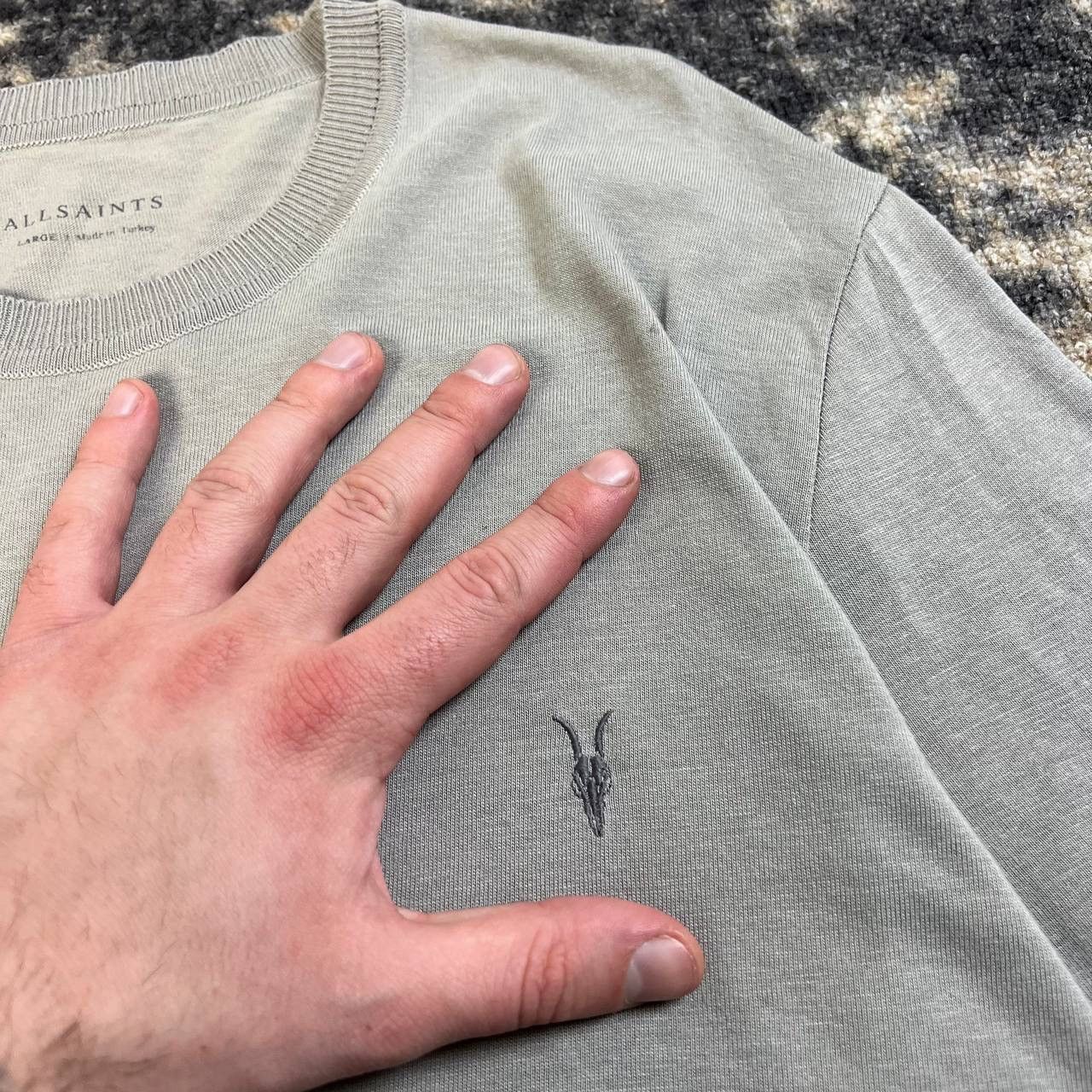 Allsaints AllSaints Luxury Mini Logo T-Shirt Old Money Style 1TS125 Size US L / EU 52-54 / 3 - 3 Thumbnail