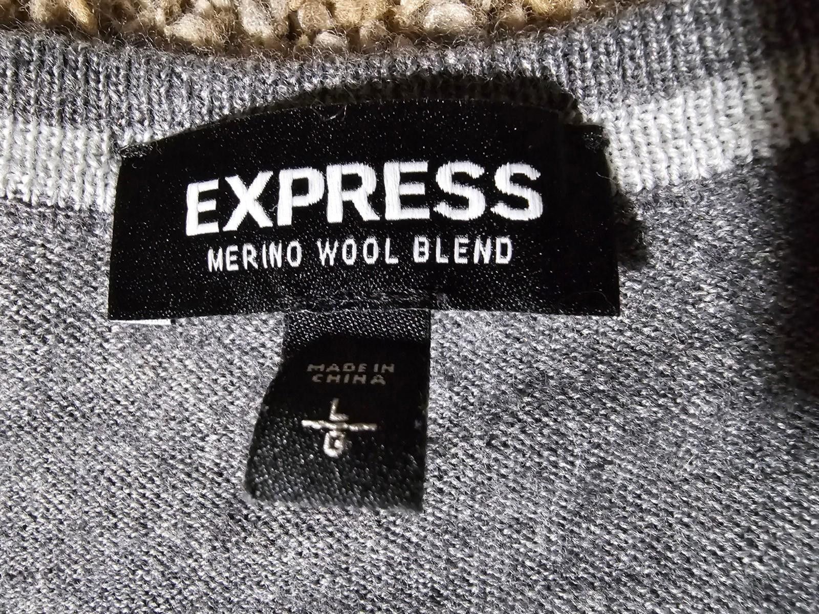 Express Express Men's Vneck Sweater Size L Merino Wool Blend Gray Size US L / EU 52-54 / 3 - 3 Thumbnail