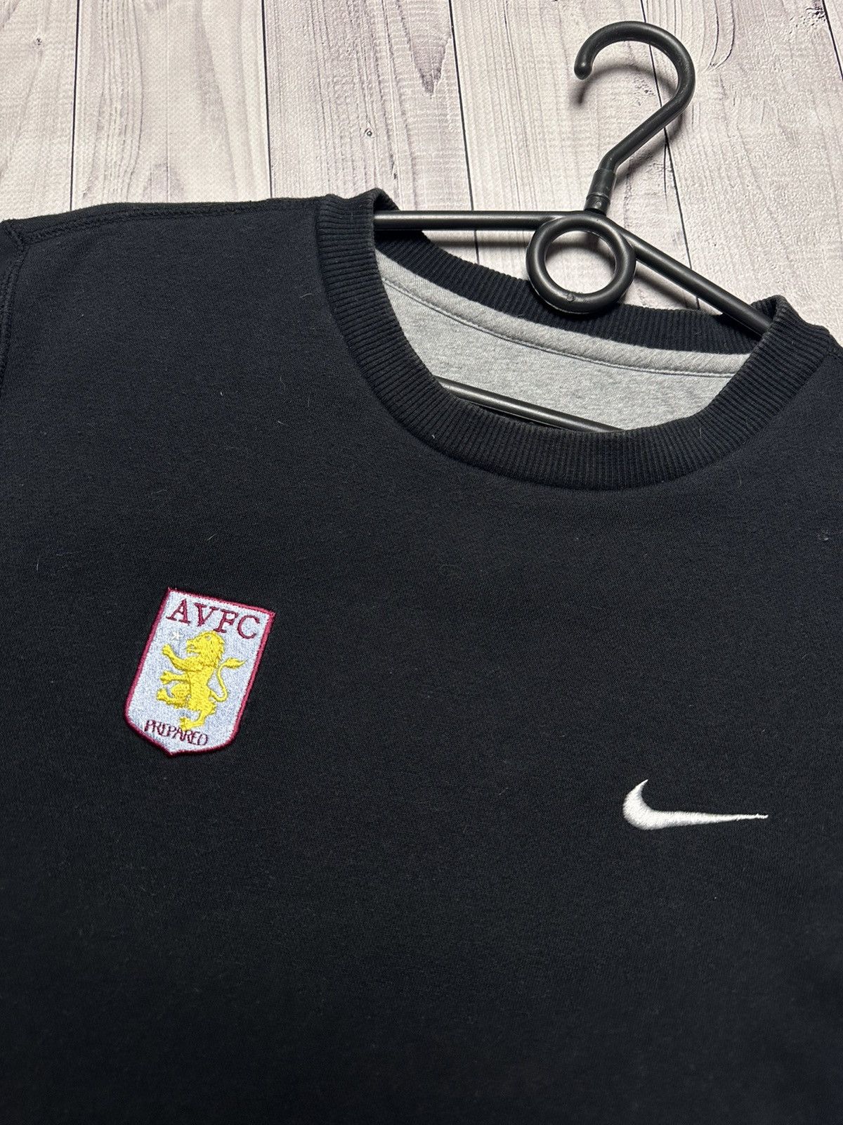 Nike × Vintage Vintage Nike Aston villa soccer sweatshirt logo rare size M Size US M / EU 48-50 / 2 - 3 Thumbnail