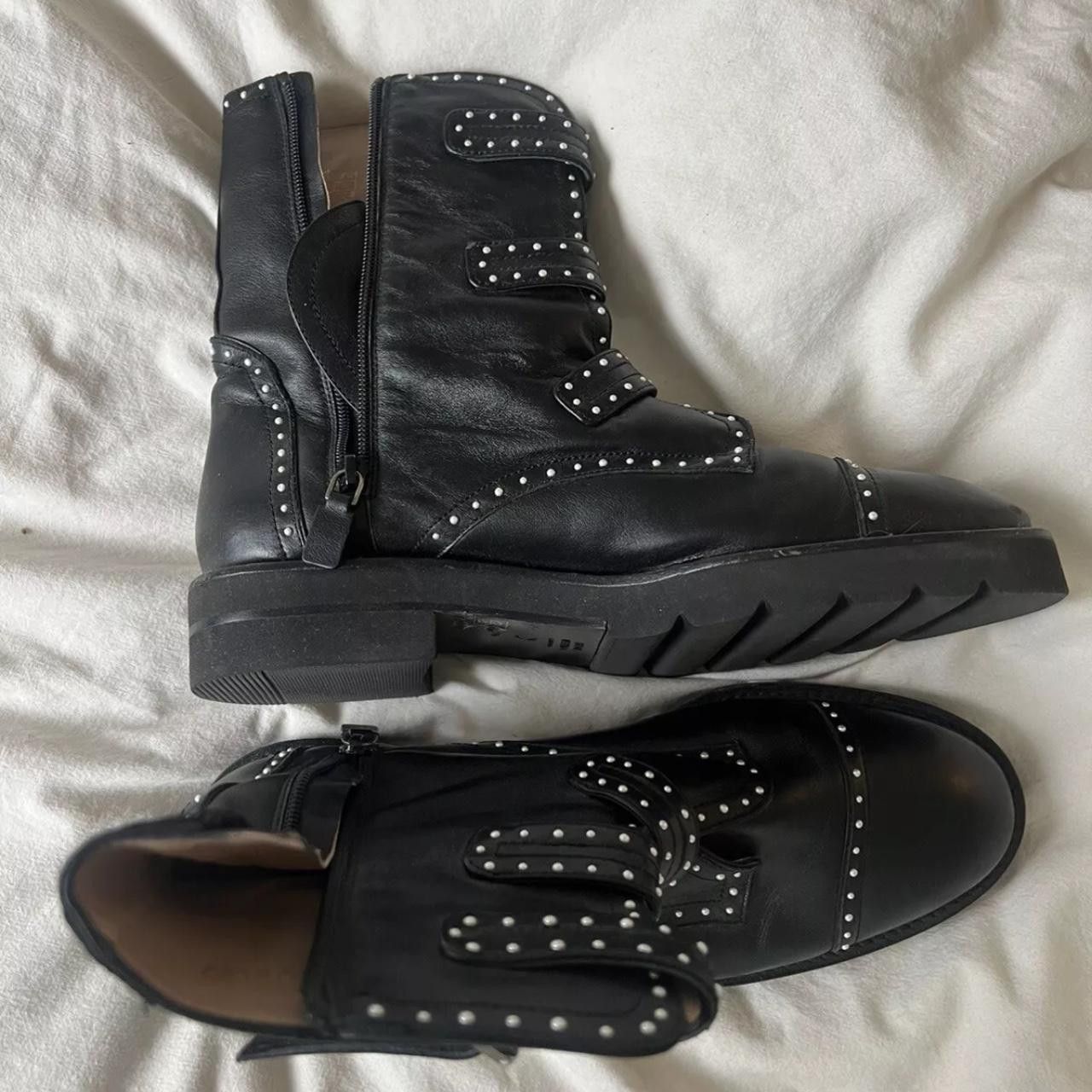 Stuart Weitzman Stuart Weitzman Leather Studded Accents Combat Boots 11.5 US Size US 11.5 / IT 41.5 - 5 Thumbnail