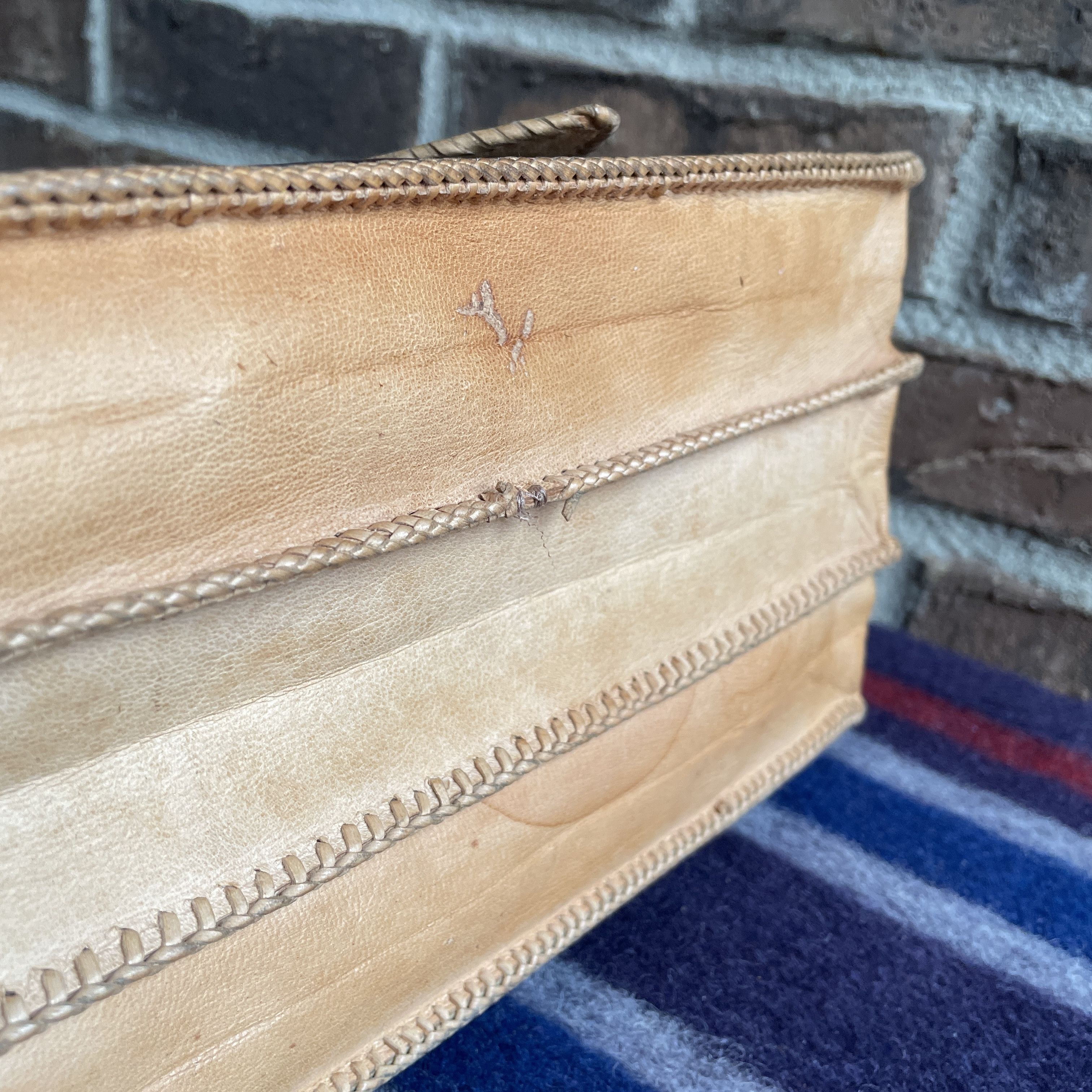 Other VTG HANDCRAFTED ETHIOPIAN LEATHER BRIEFCASE R$1898 Size ONE SIZE - 19 Thumbnail