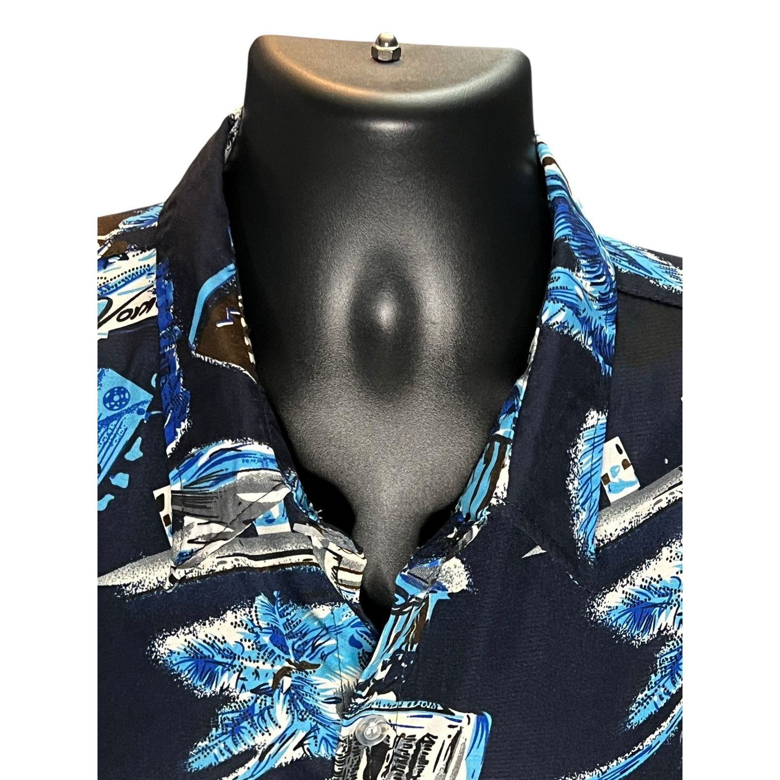 Other HanTon Men’s Hawaiian Shirt 2XL Blue Palm Tree Island Aloha Size US XXL / EU 58 / 5 - 4 Thumbnail