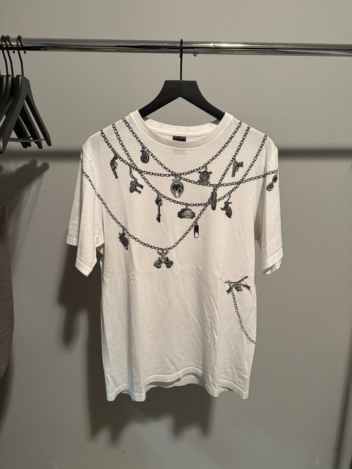 Number (N)ine Number (N)ine SS04 “Chains” Tee Size US XXL / EU 58 / 5 - 1 Thumbnail