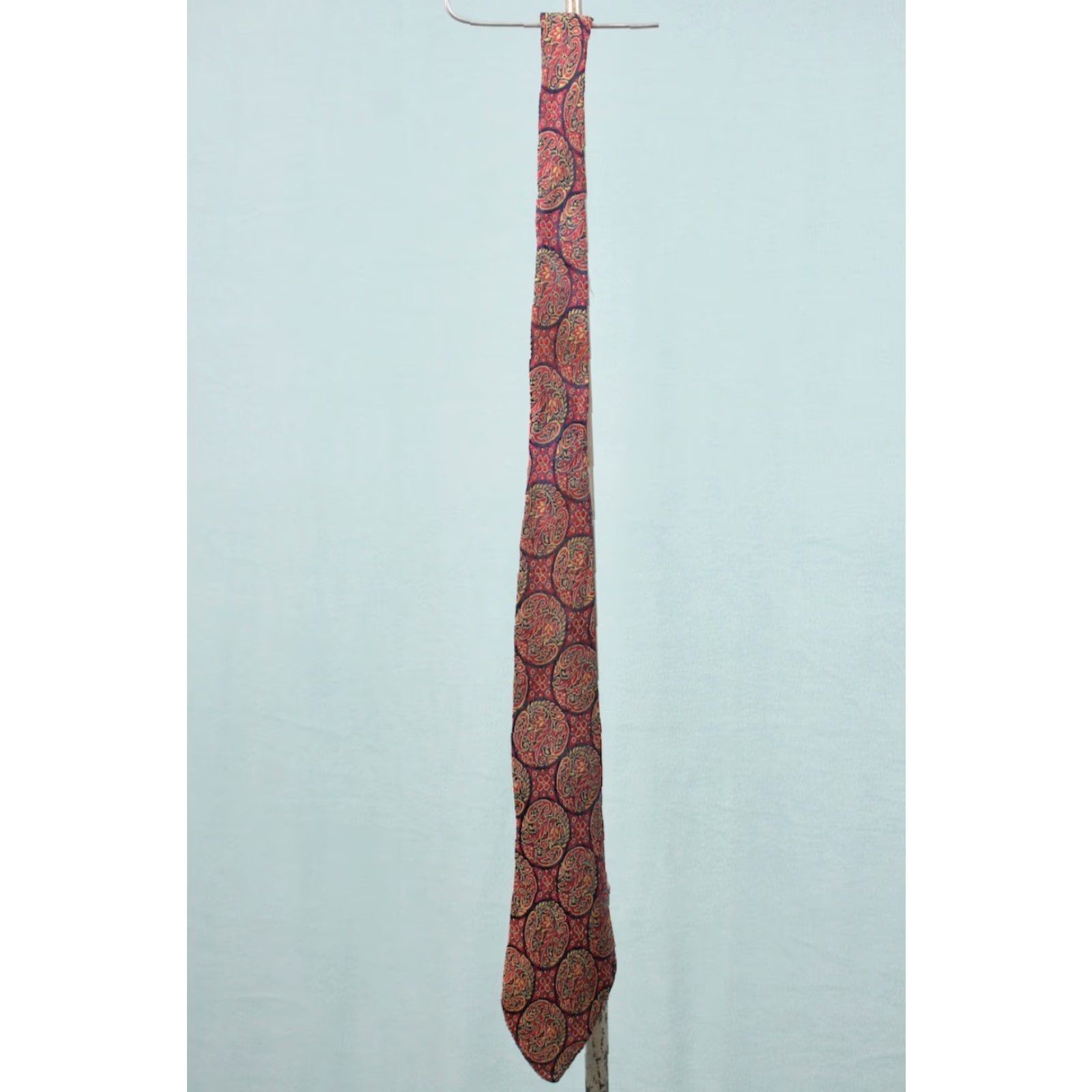 Vintage VTG 1930s Necktie Mens Red & Blue Paisley Pattern 30s Tie - Rayon Original Size ONE SIZE - 3 Thumbnail