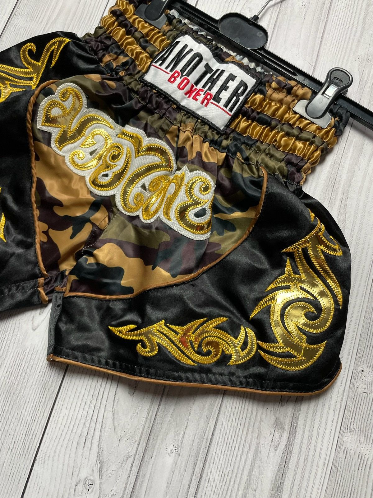 Vintage Vintage Muai Thai boxing shorts rare camo gold size S Size US 30 / EU 46 - 2 Thumbnail