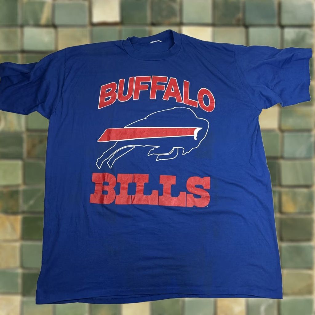 Vintage VINTAGE Buffalo Bills Oversized T-Shirt Sleep Shirt 4XL Blue Mens Graphic Bill 4XL Size US XXL / EU 58 / 5 - 1 Thumbnail