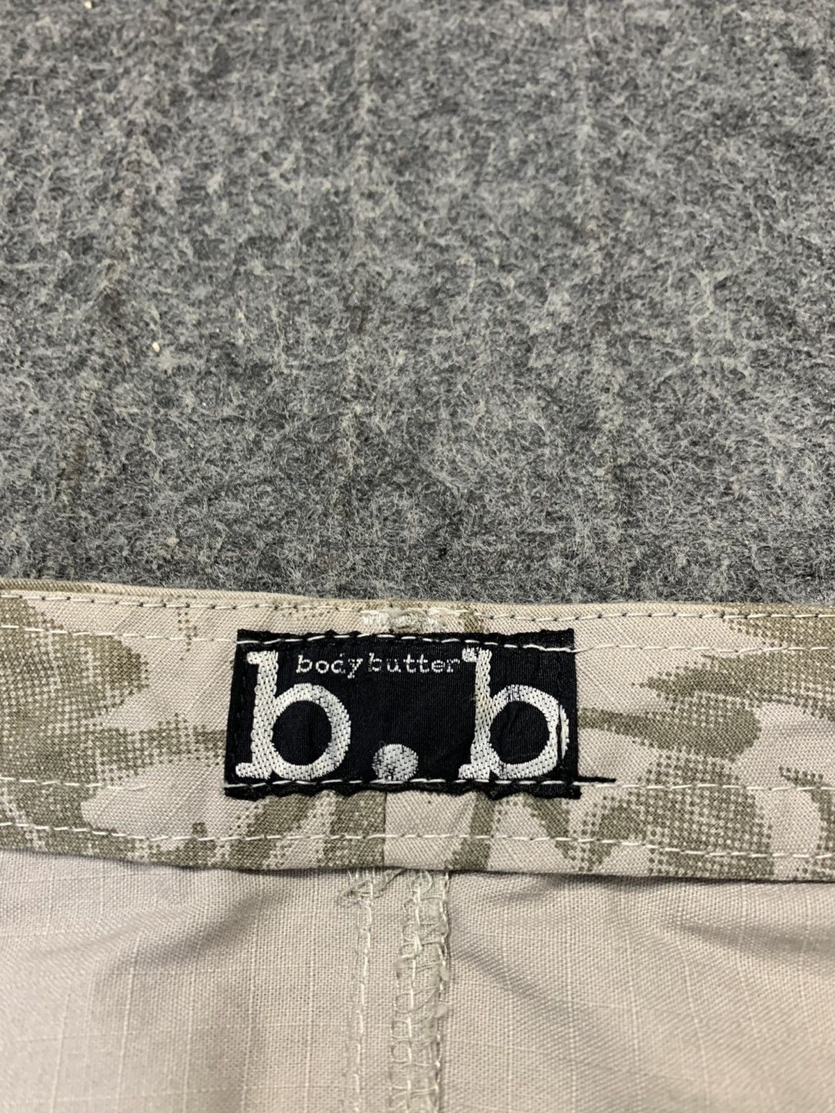 Japanese Brand Hype Body Butter Japan Dragon Design Camo Pant Denim Size US 31 - 13 Thumbnail