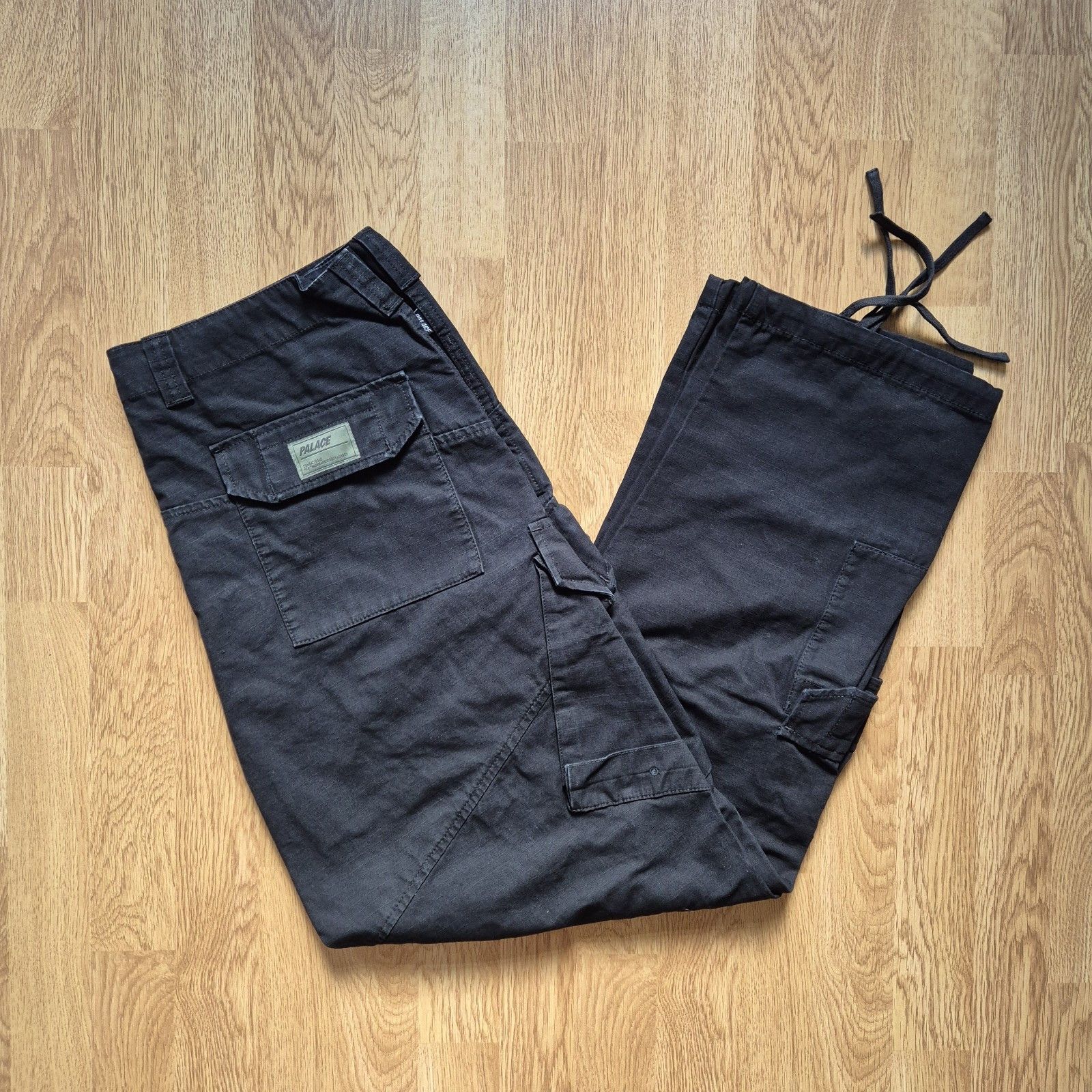 Palace Palace RN Cargo Trouser Black 34 Brand New With Tags FW24 Size US 34 / EU 50 - 1 Thumbnail