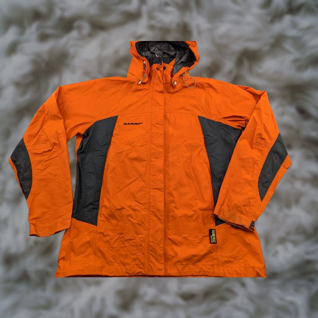 Mammut Mammut Mens L Gore-tex Paclite Shell Base Camp Rain Jacket Windbreaker Orange Jacket Mens L Outdoor Waterproof Hooded Full Zip Lightweight Windbreaker Size US L / EU 52-54 / 3 - 1 Thumbnail