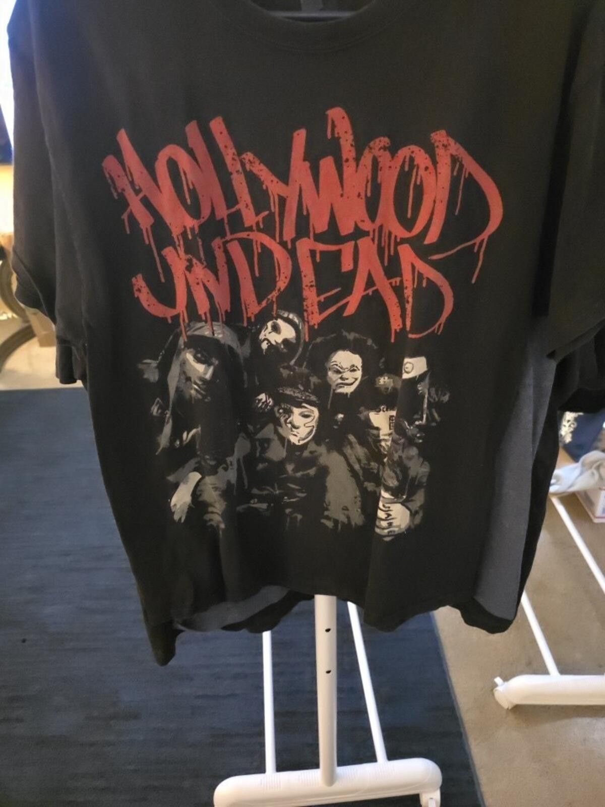 Other Hollywood Undead Shirt Distressed Large Y2K Metal Rock Band Size US L / EU 52-54 / 3 - 3 Thumbnail