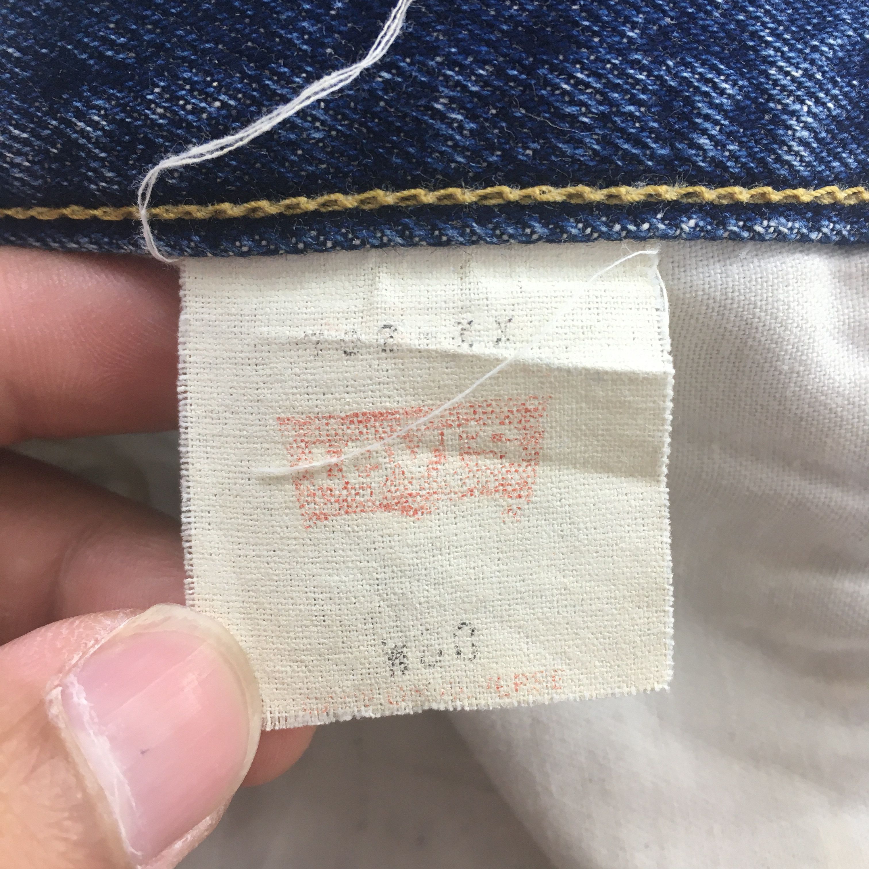 Levi's × Levi's Vintage Clothing × Vintage Size 28x30.5 Vintage Levi's 702 LVC Redline Selvedge Jeans Size 28" / US 6 / IT 42 - 15 Thumbnail