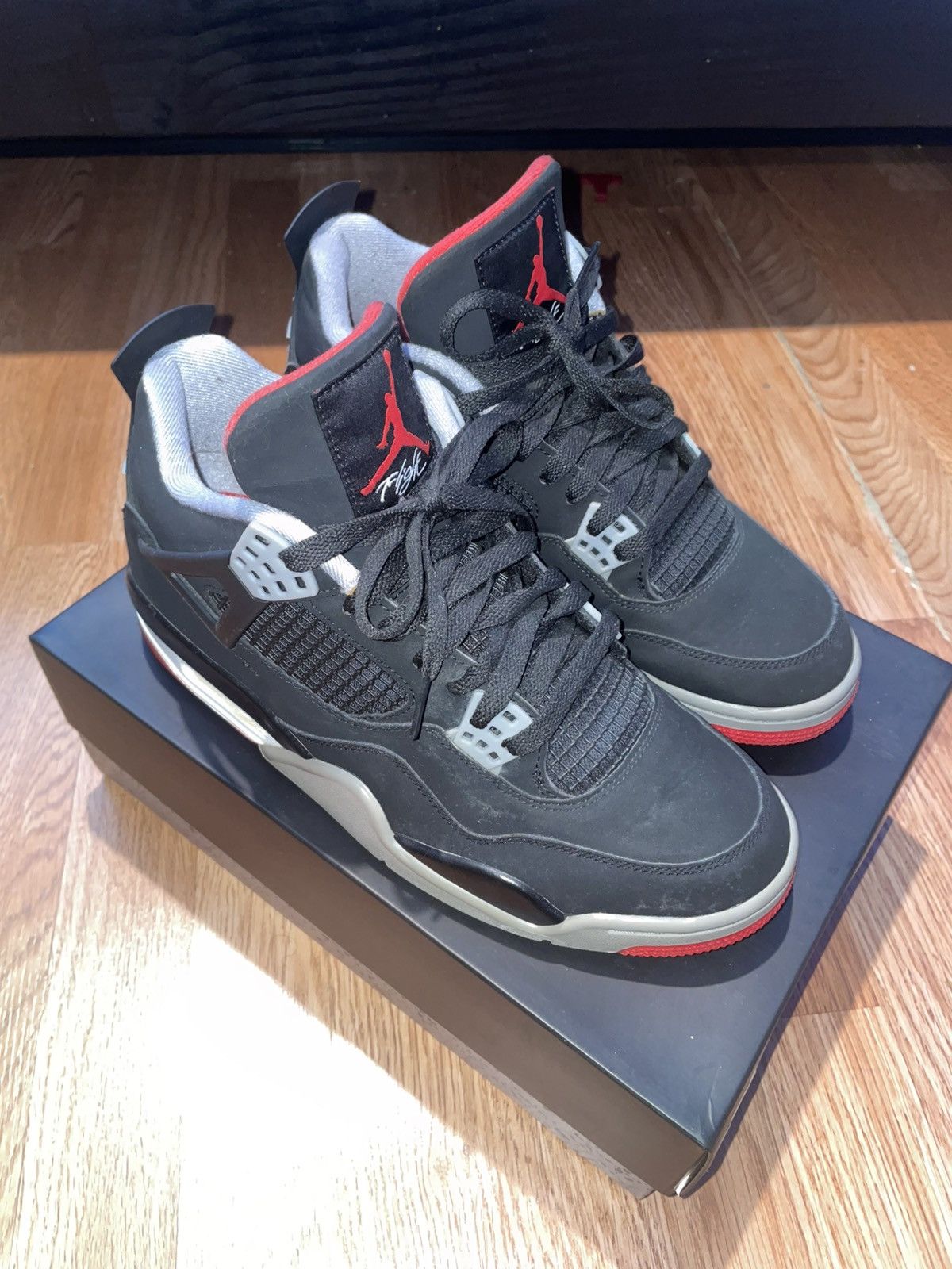 2019 ‘Bred’ Jordan 4 Retro