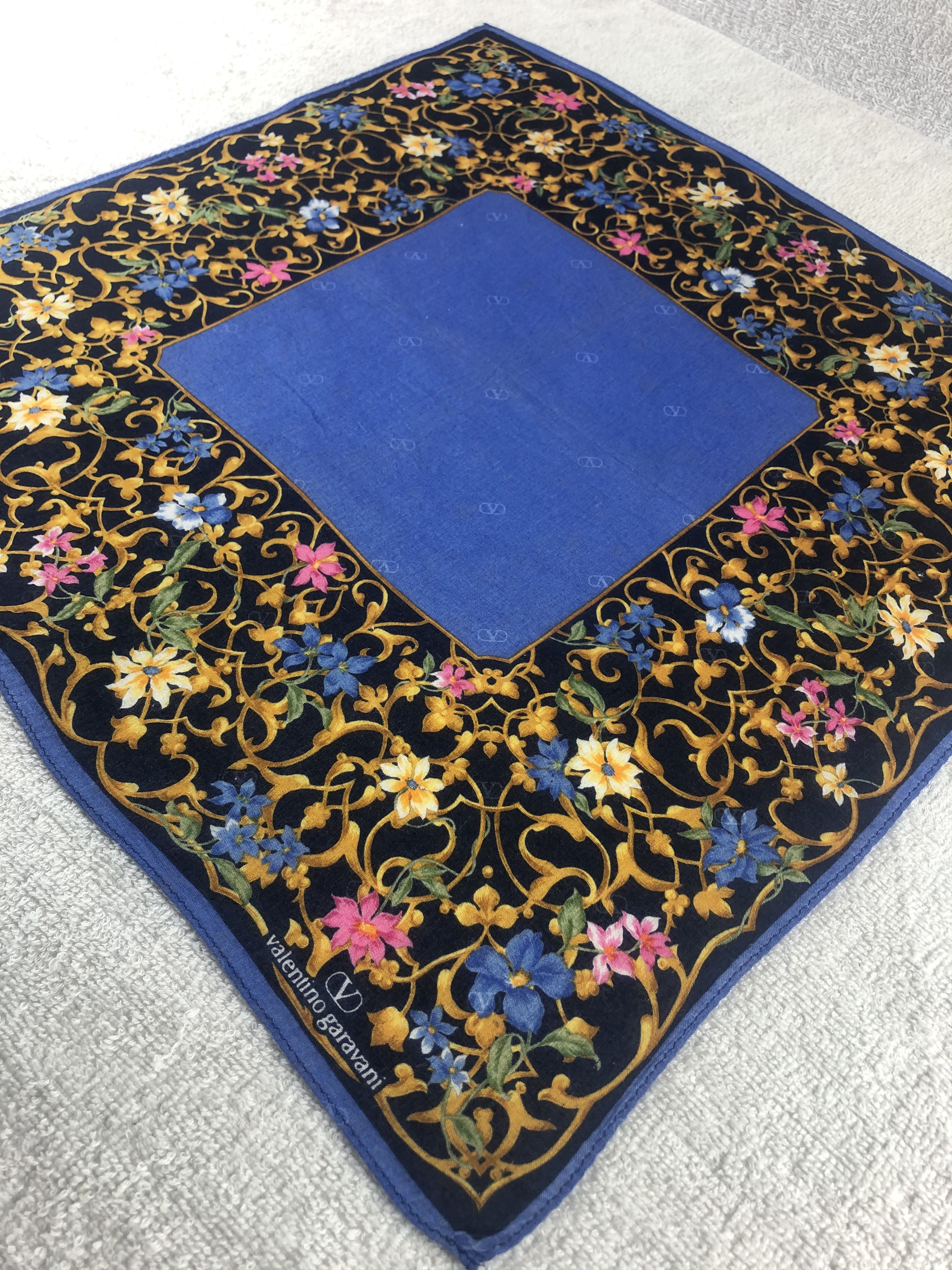 Valentino × Vintage Valentino Garavani Handkerchief / Bandana / Neckerchief Size ONE SIZE - 4 Thumbnail