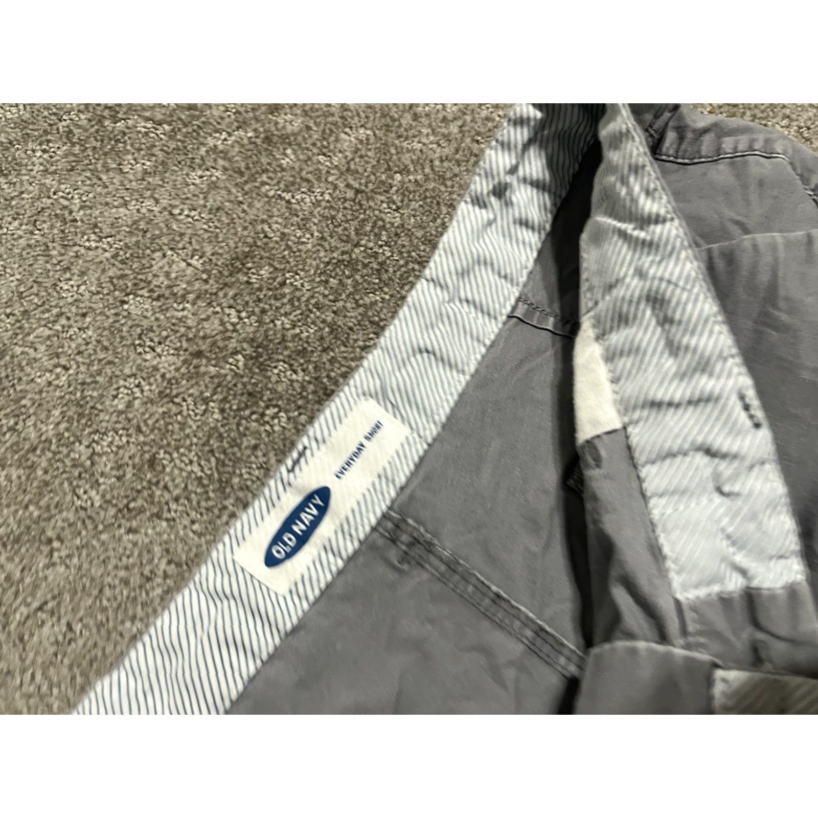 Old Navy Old Navy Shorts Women Low Rise 3in Inseam Gray Size 10 Cotton Blend Chino Casual Womens Size 32" / US 10 / IT 46 - 3 Thumbnail