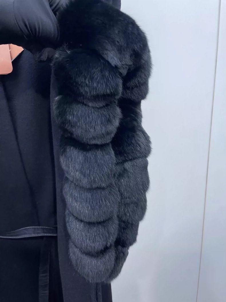 Loro Piana Loro piana Black dragon cat cloak coat 2506-Nextarrow Size ONE SIZE - 3 Thumbnail